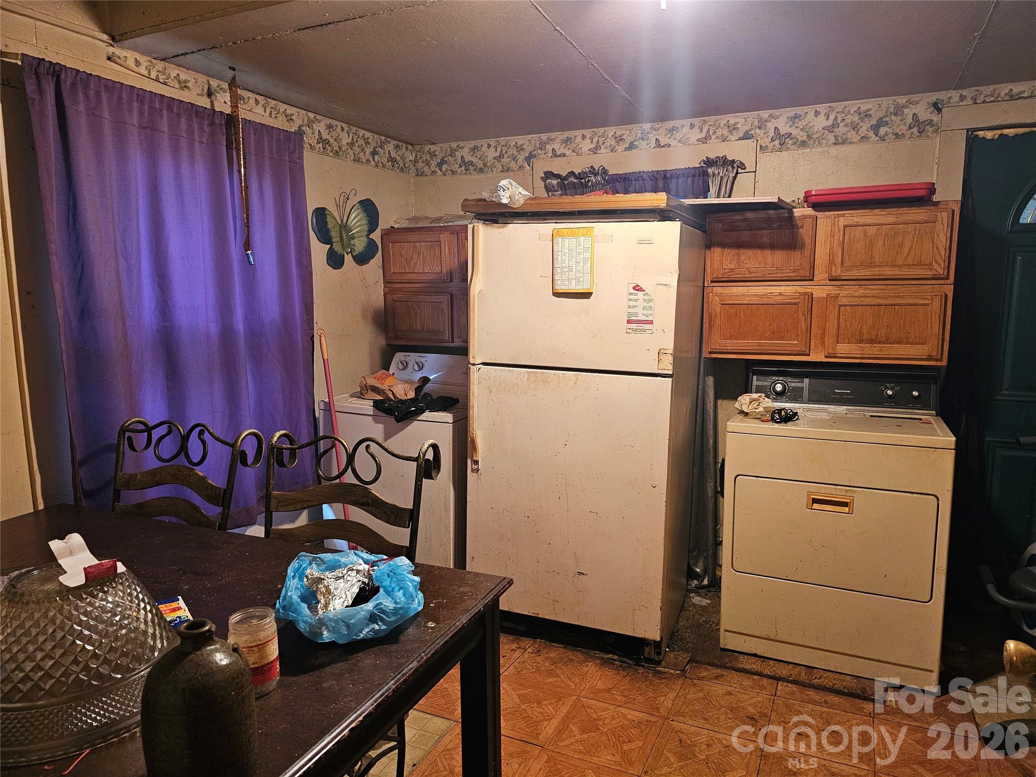 504 NW Hospital Avenue — Lenoir