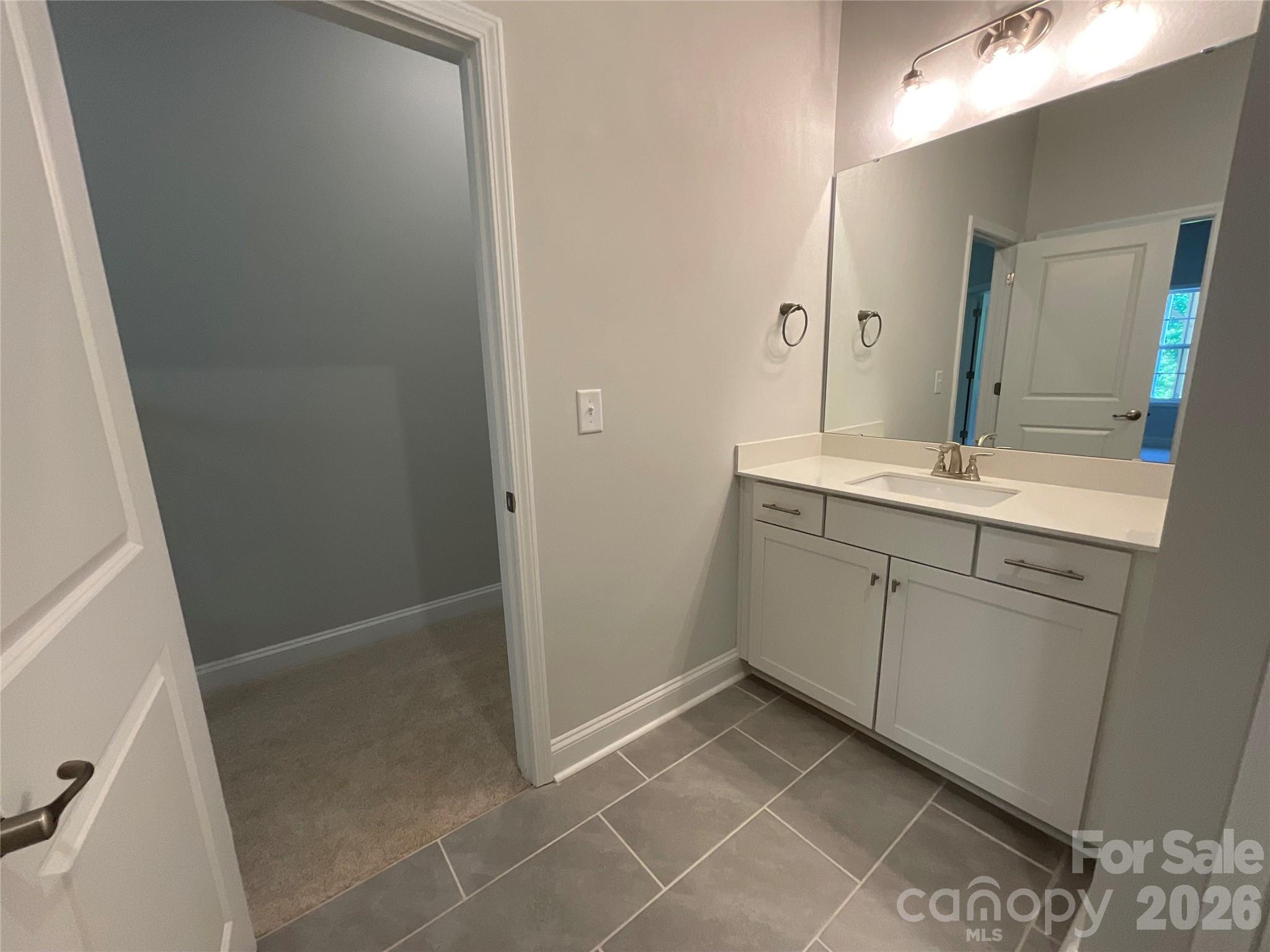 1590 Autumn Lane #116 — York
