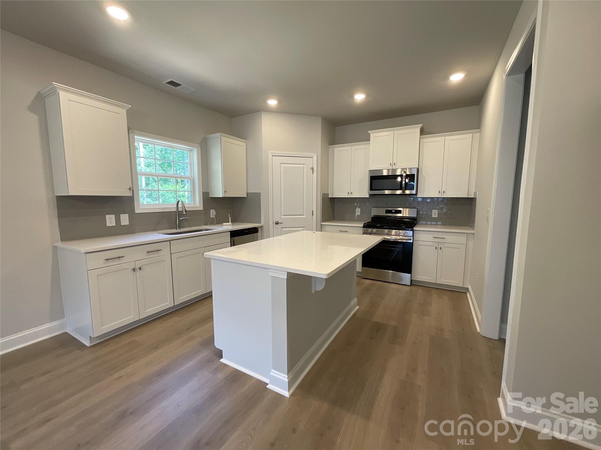 1590 Autumn Lane #116 — York