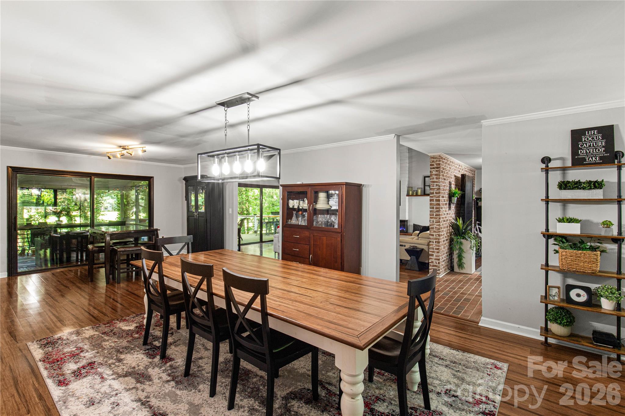 5 Oak Leaf Road — Clover