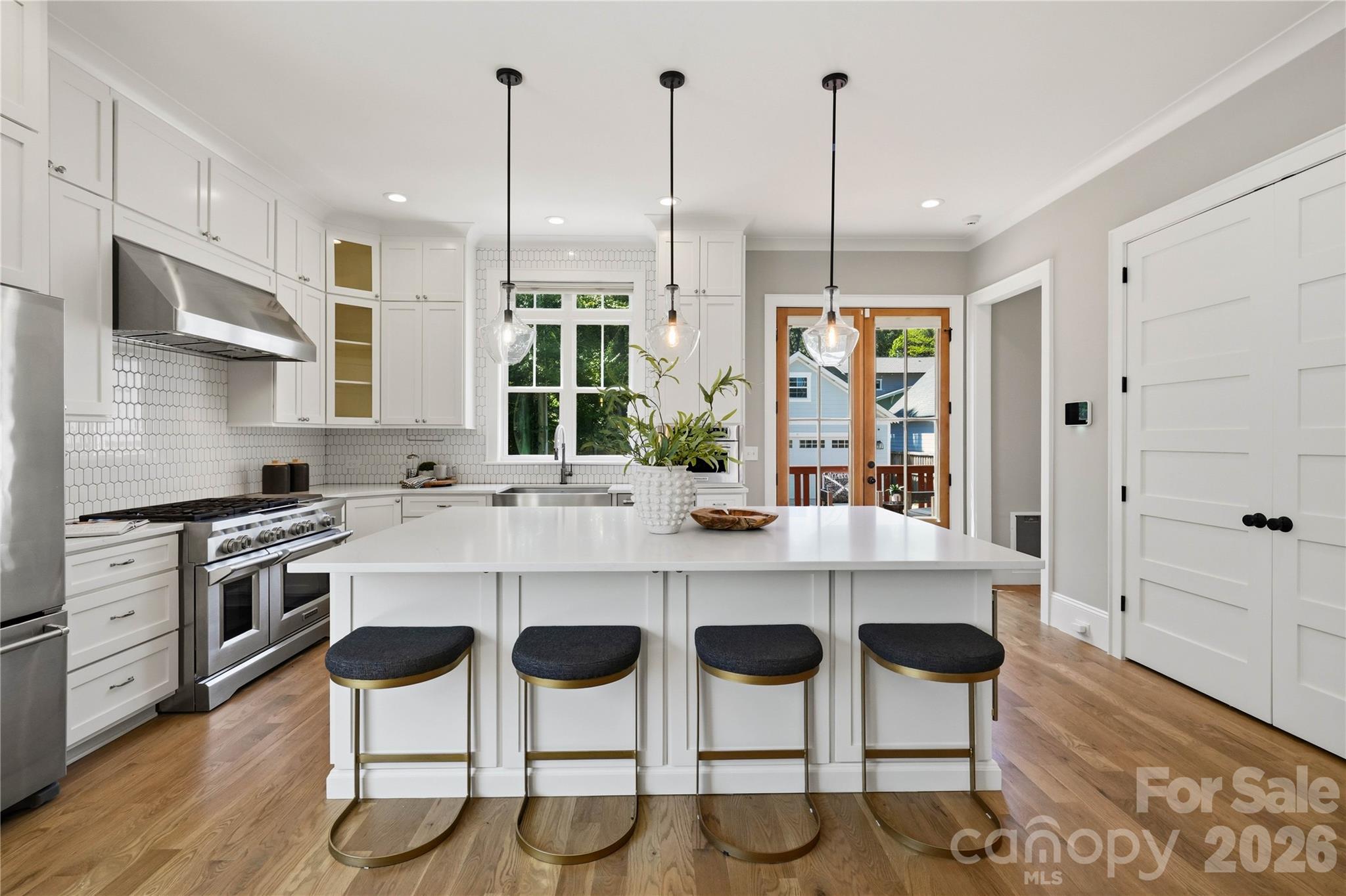 4342 Walker Road — Charlotte
