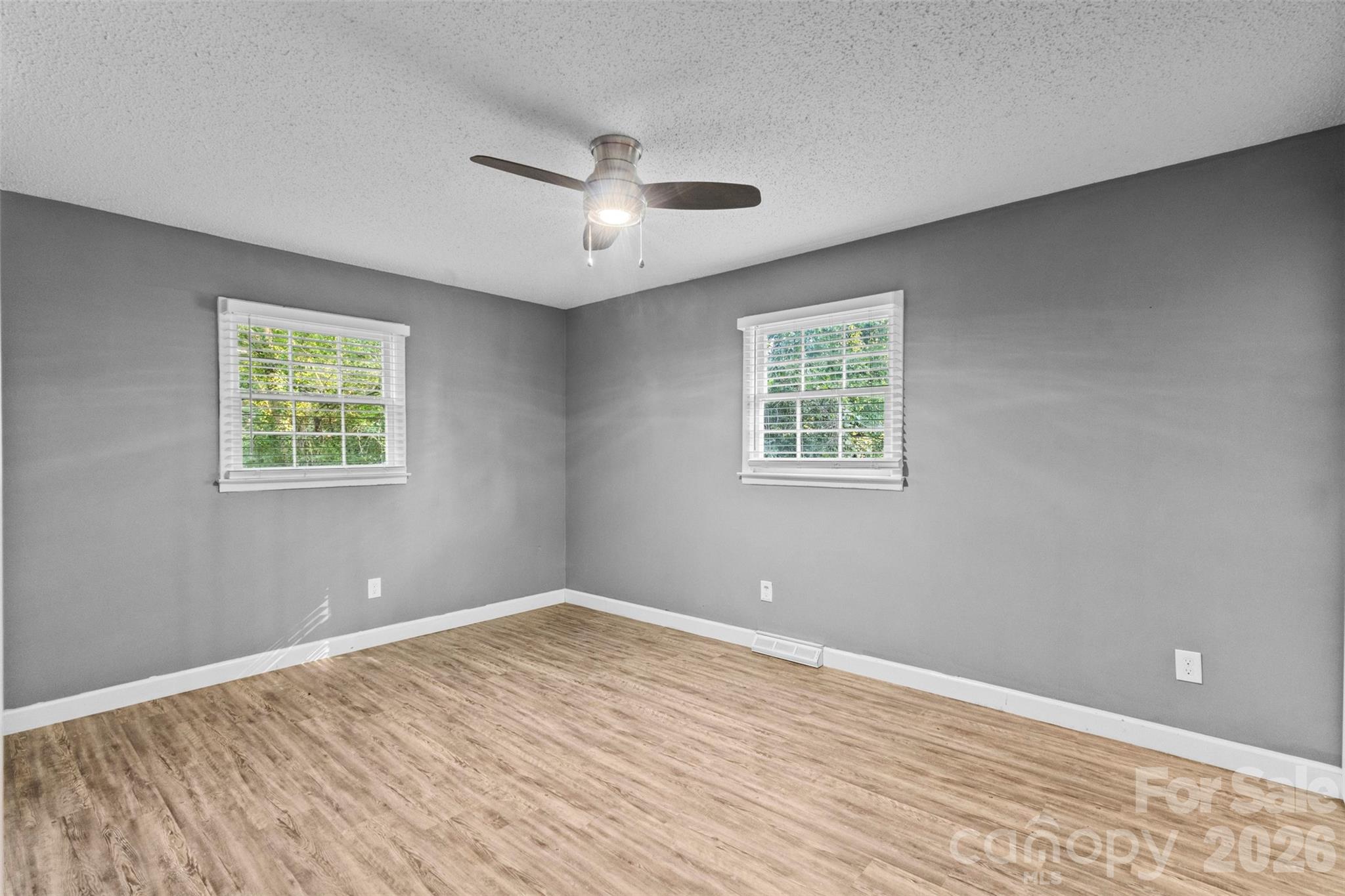 102 Central Avenue — Bessemer City