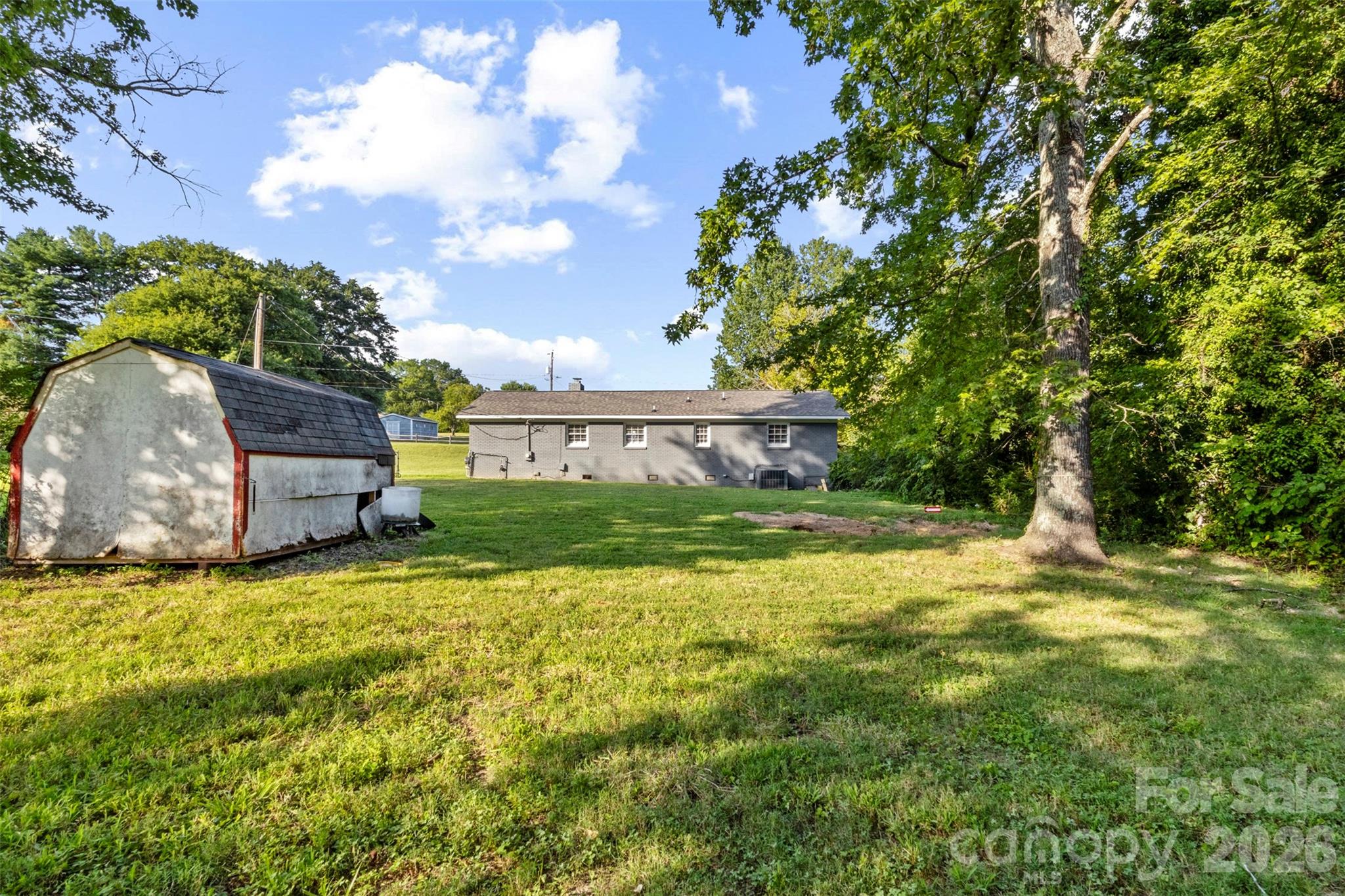 102 Central Avenue — Bessemer City