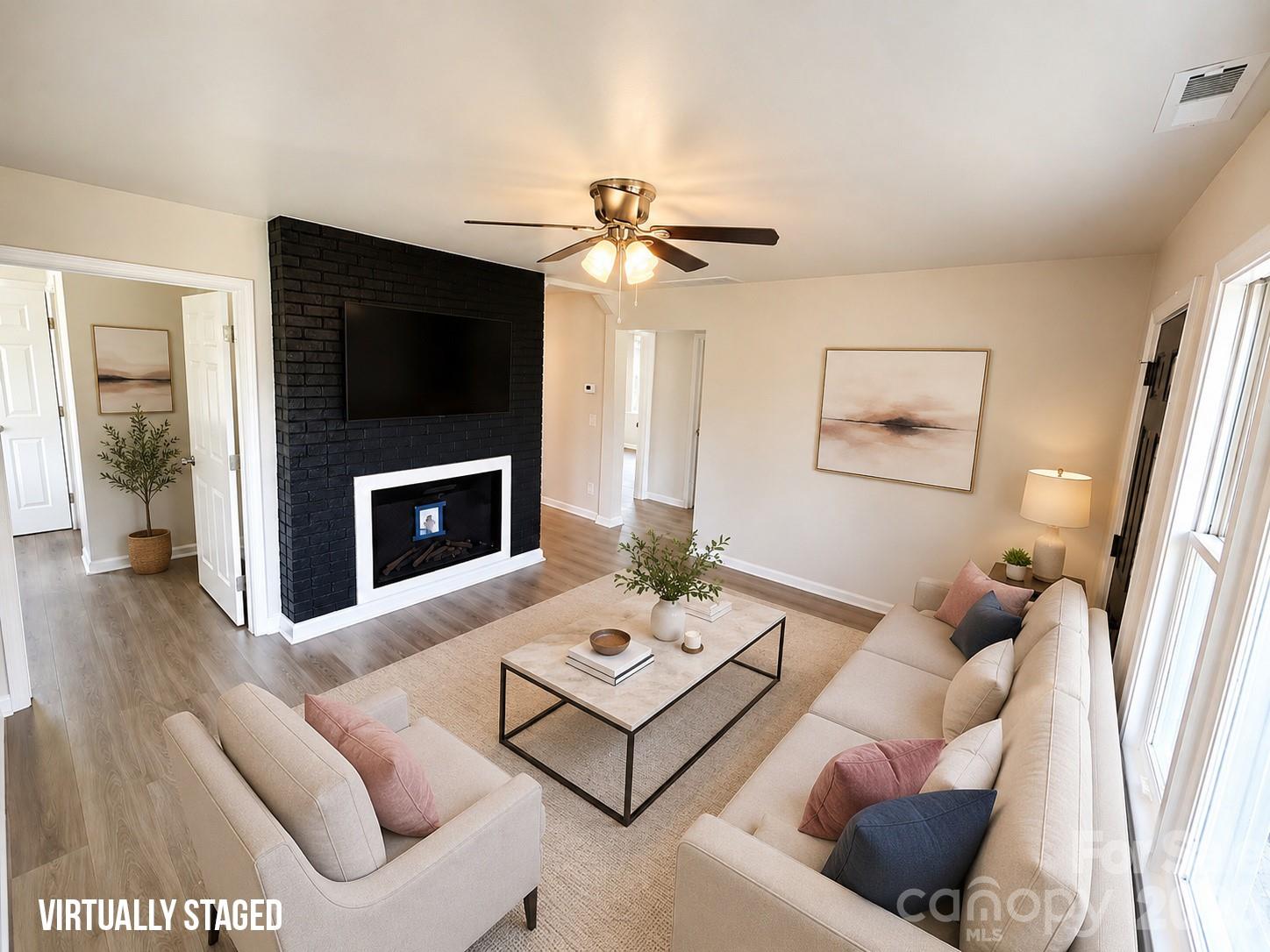 302 S Myrtle School Road — Gastonia