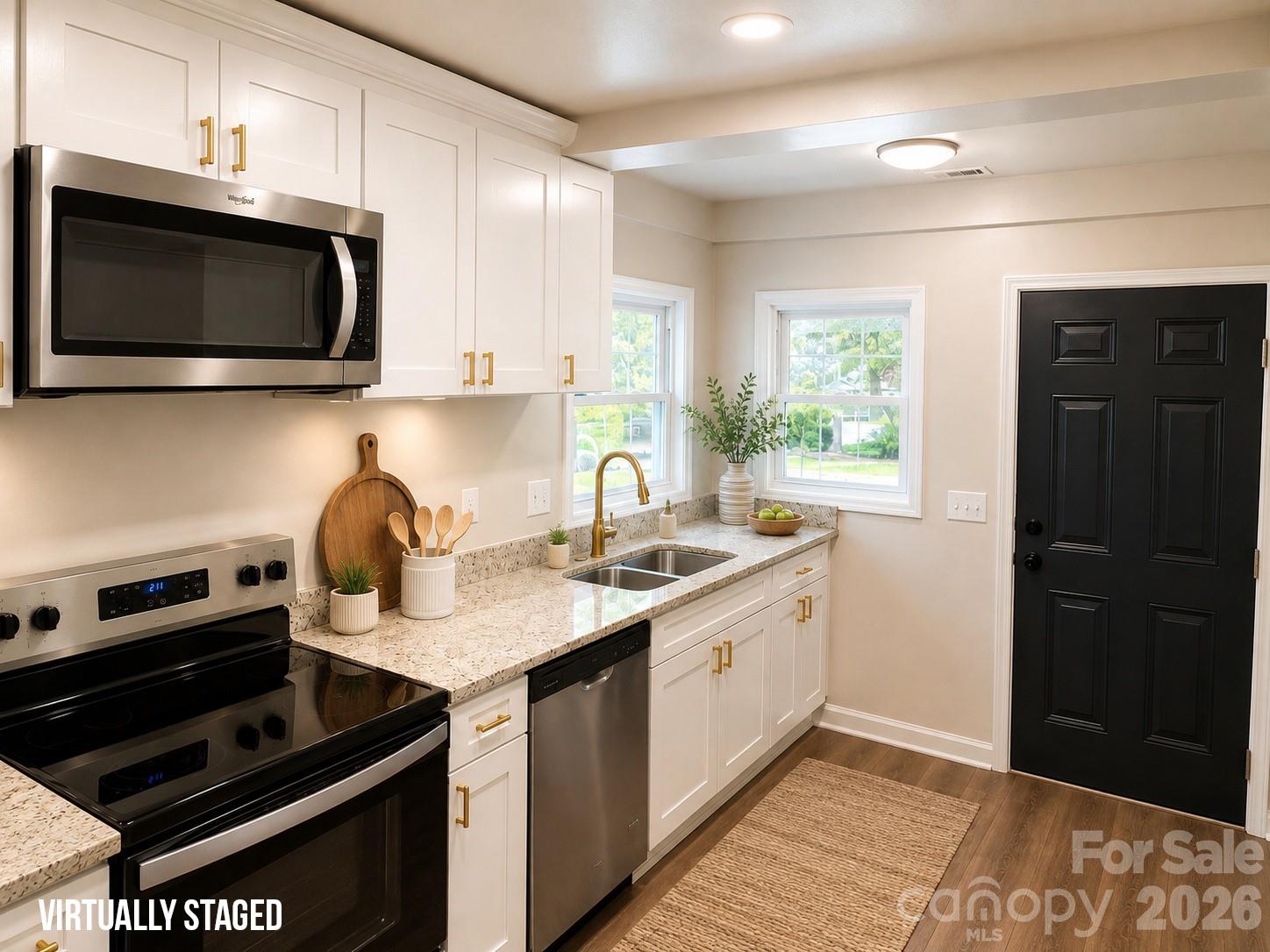 302 S Myrtle School Road — Gastonia