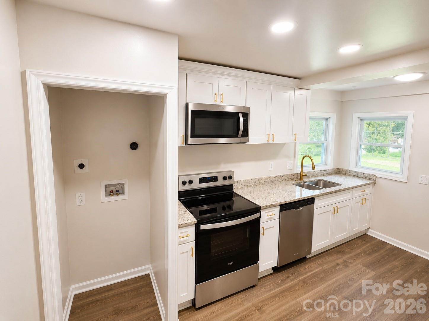 302 S Myrtle School Road — Gastonia