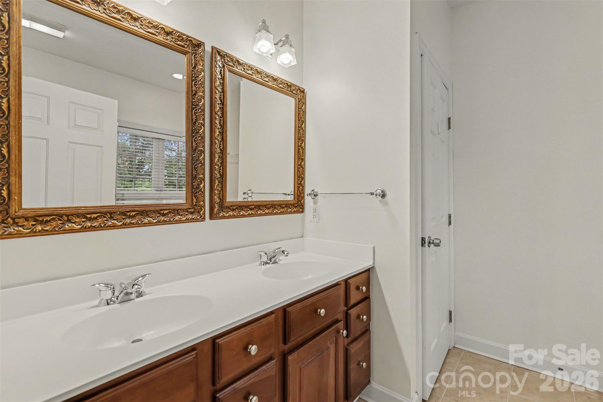 3251 Luke Crossing Drive — Charlotte