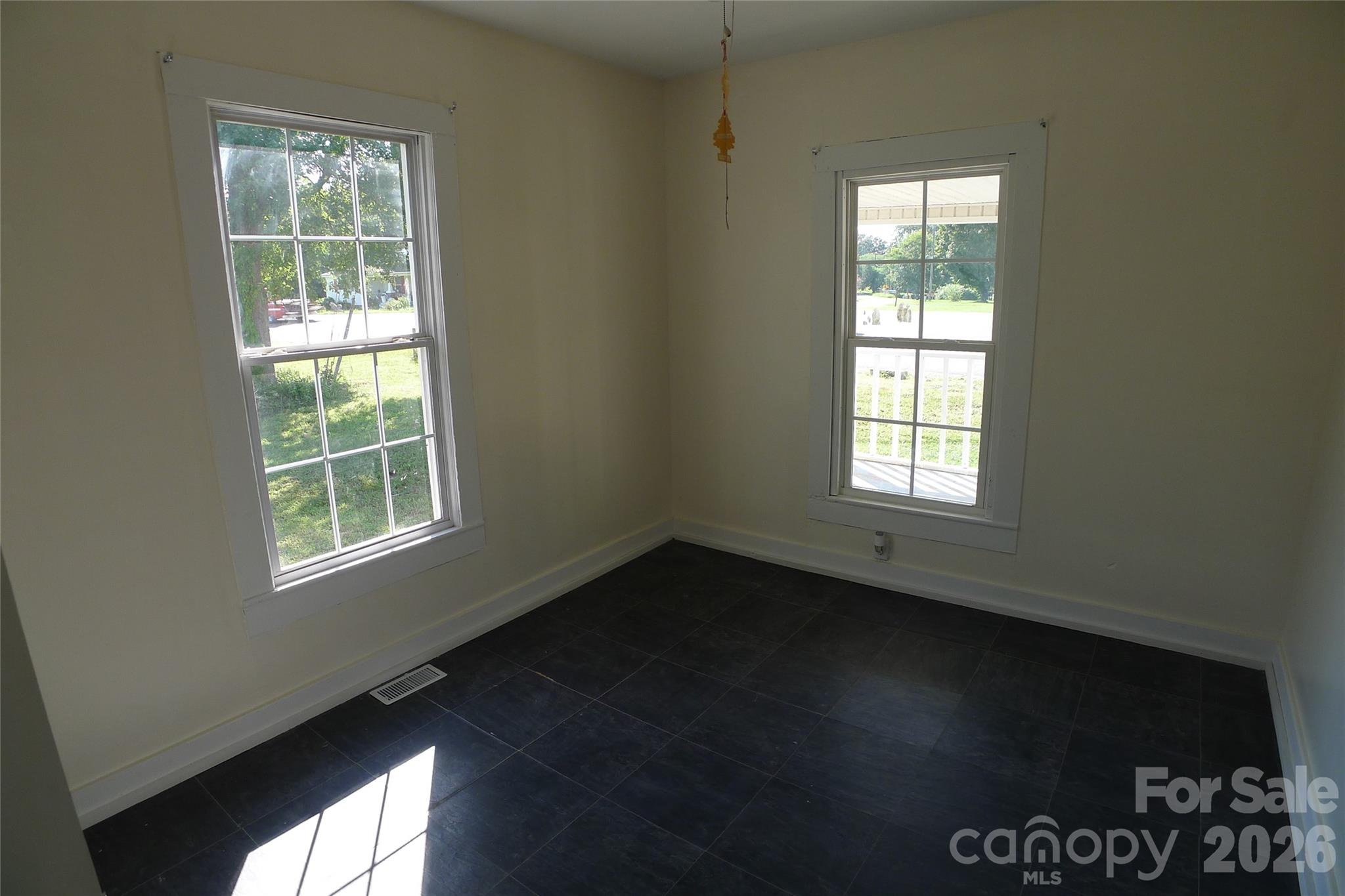 7573 Nc 801 Highway S — Mocksville