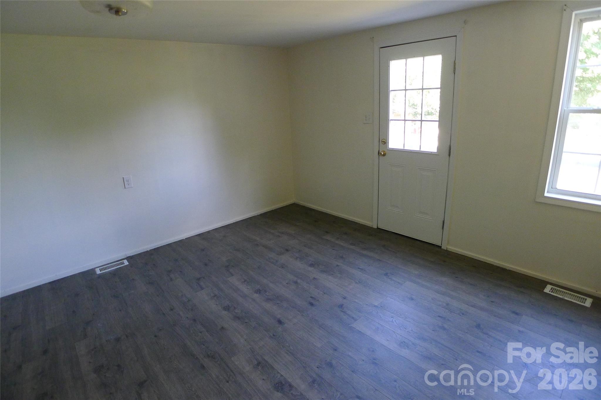 7573 Nc 801 Highway S — Mocksville