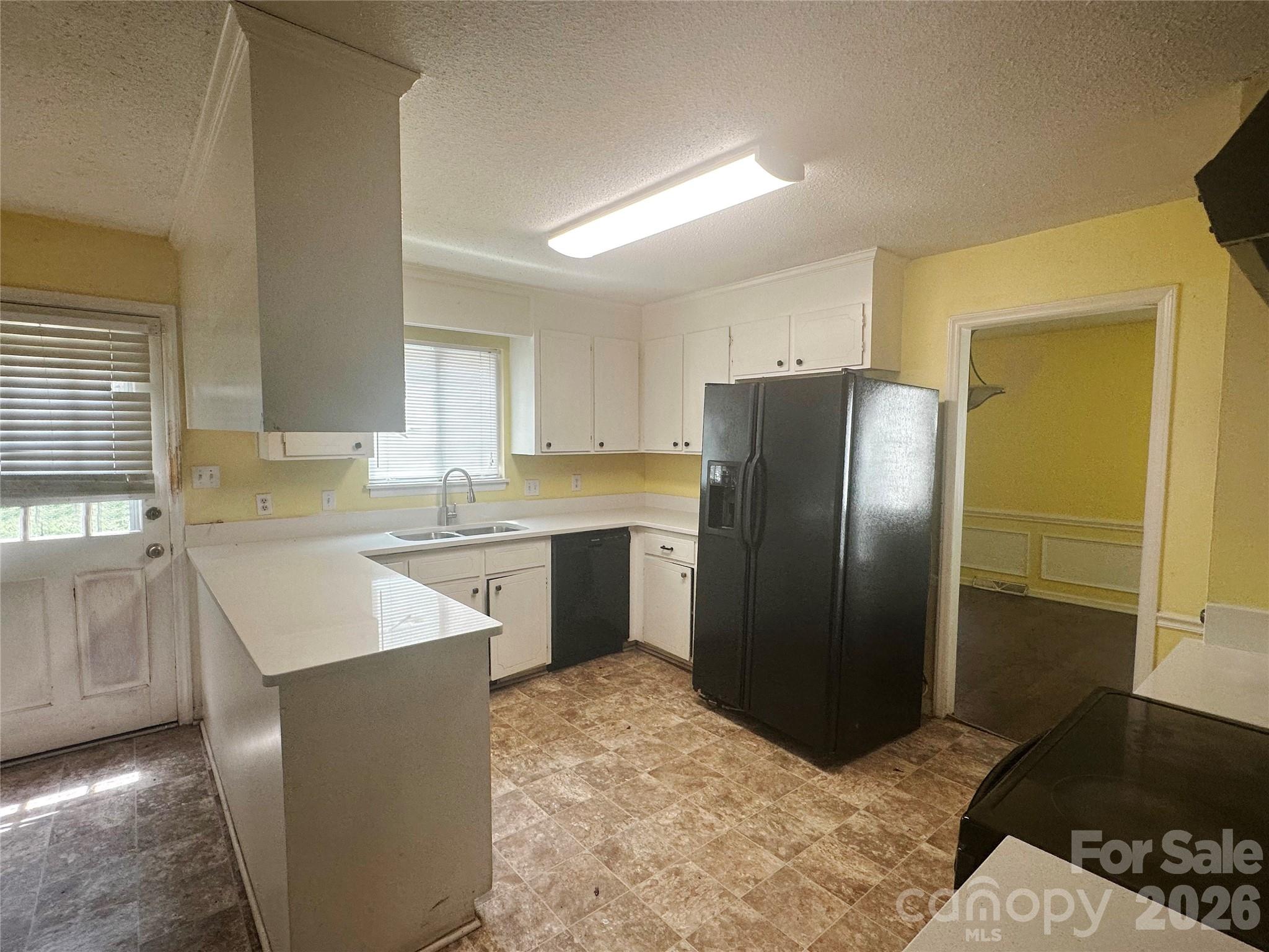 9607 Barkridge Road — Charlotte