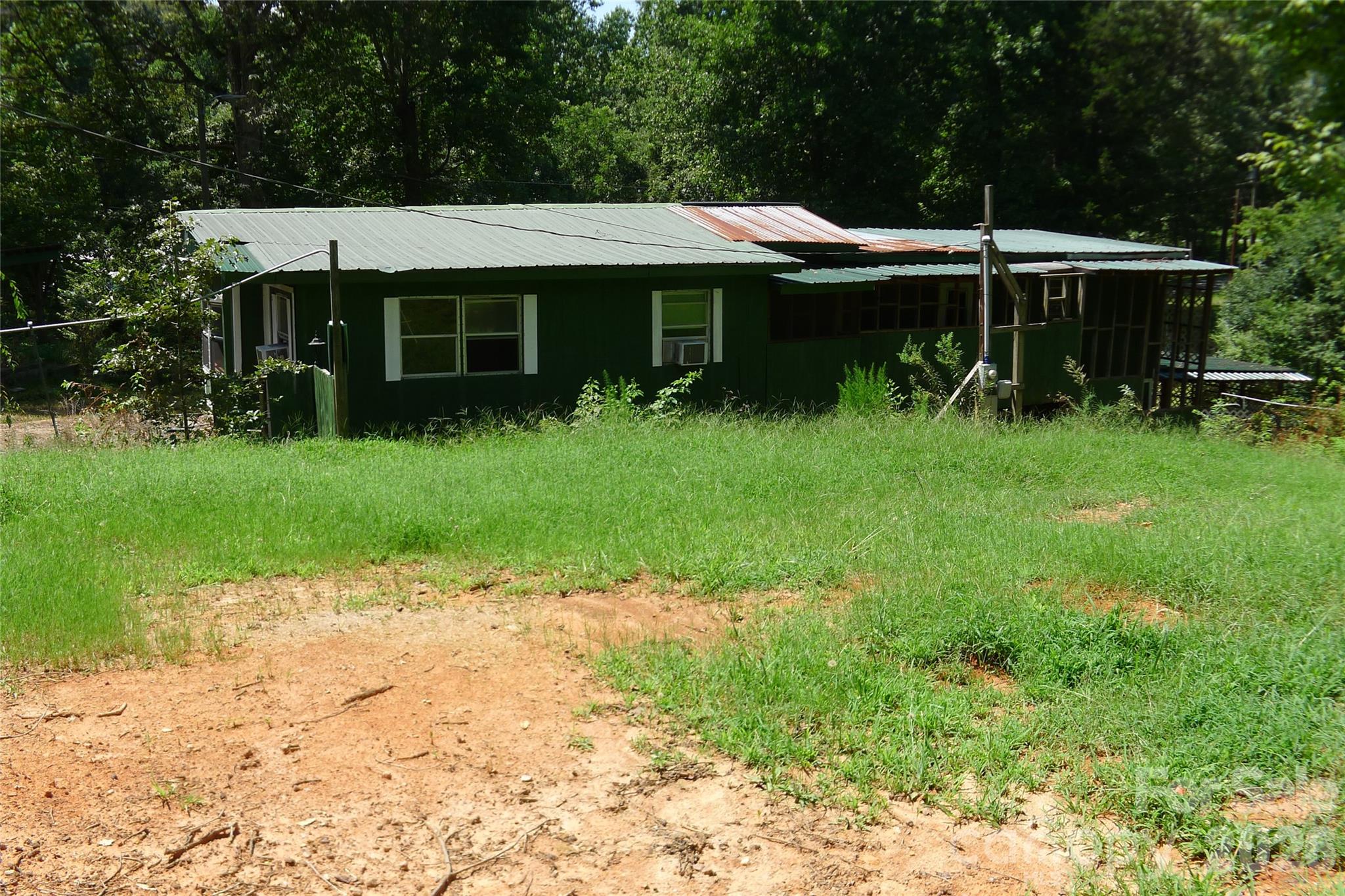 162 Oak Tree Drive — Mocksville