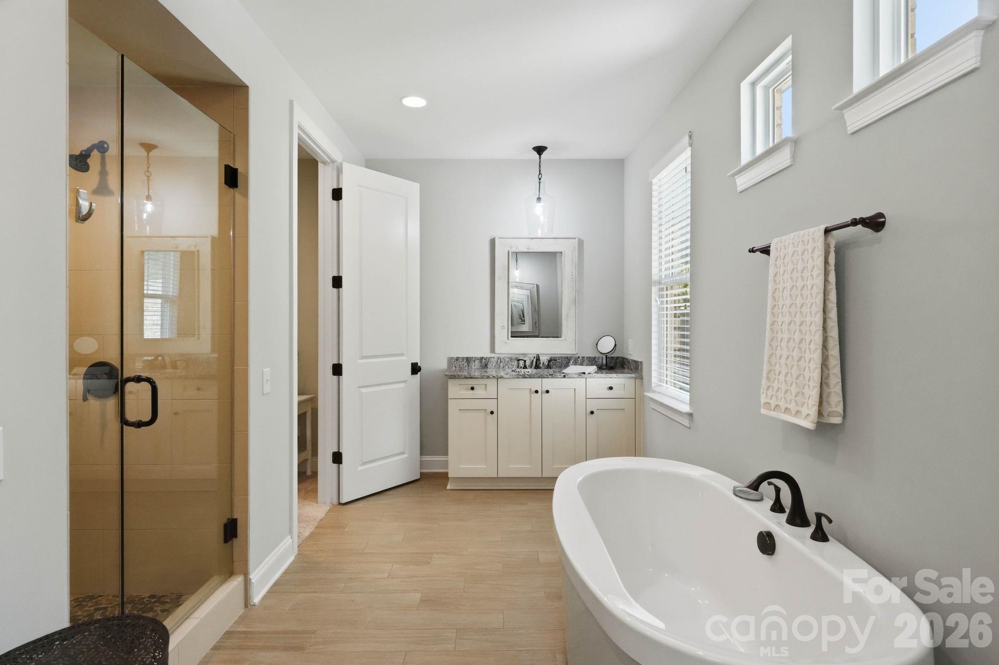13528 Castleford Drive — Charlotte