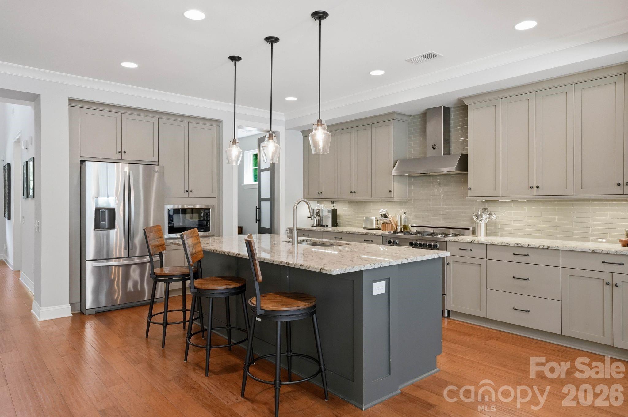 13528 Castleford Drive — Charlotte