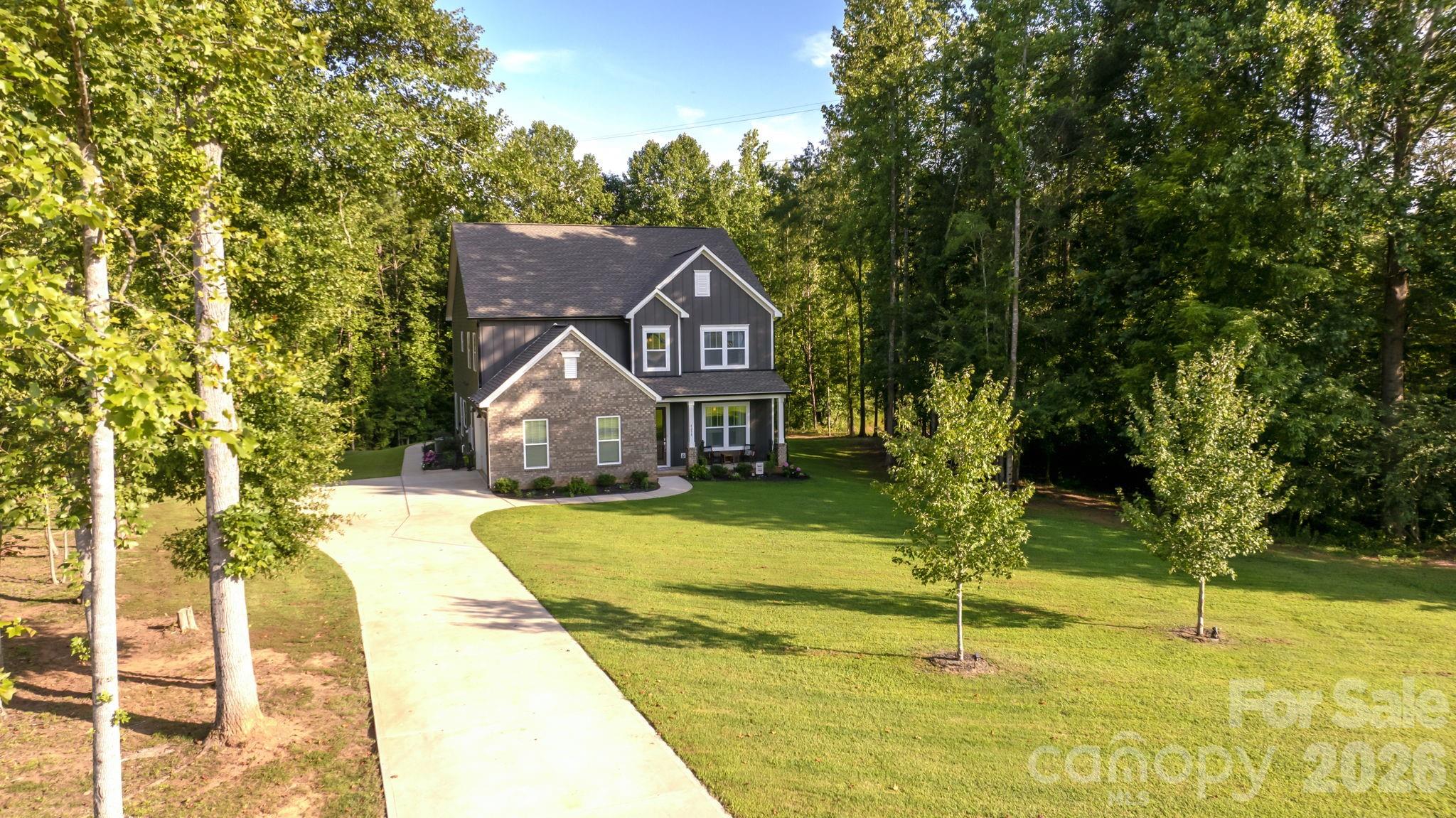 4298 Brandy Creek Court — Clover