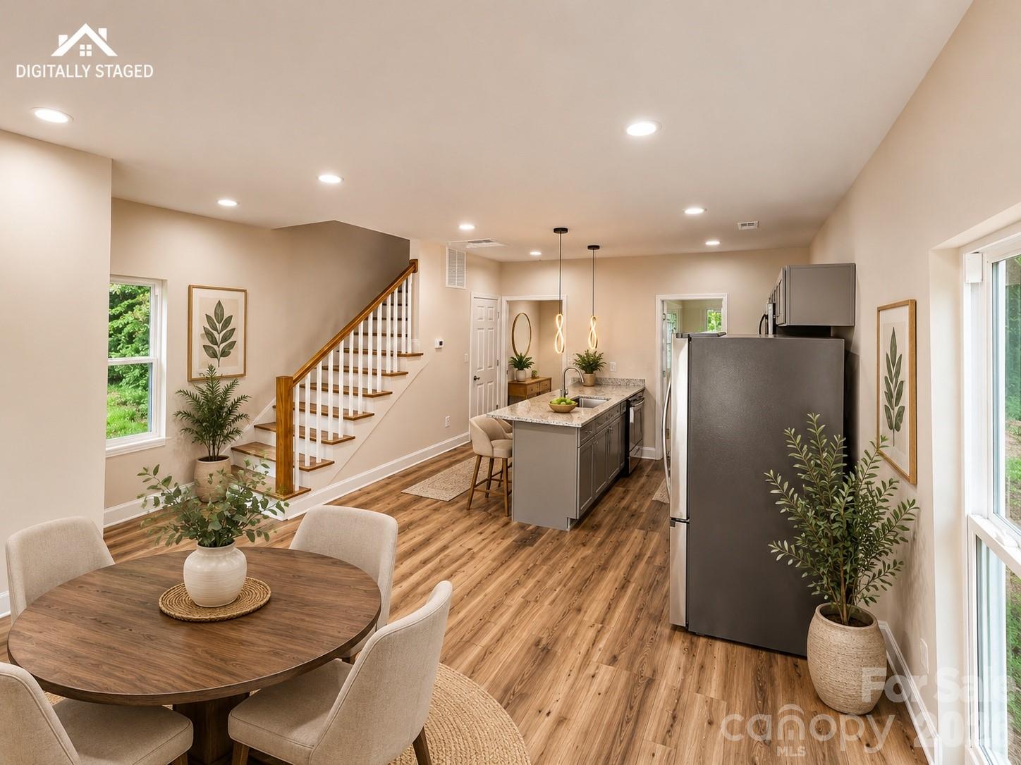 109 N Gregory Street — Lancaster
