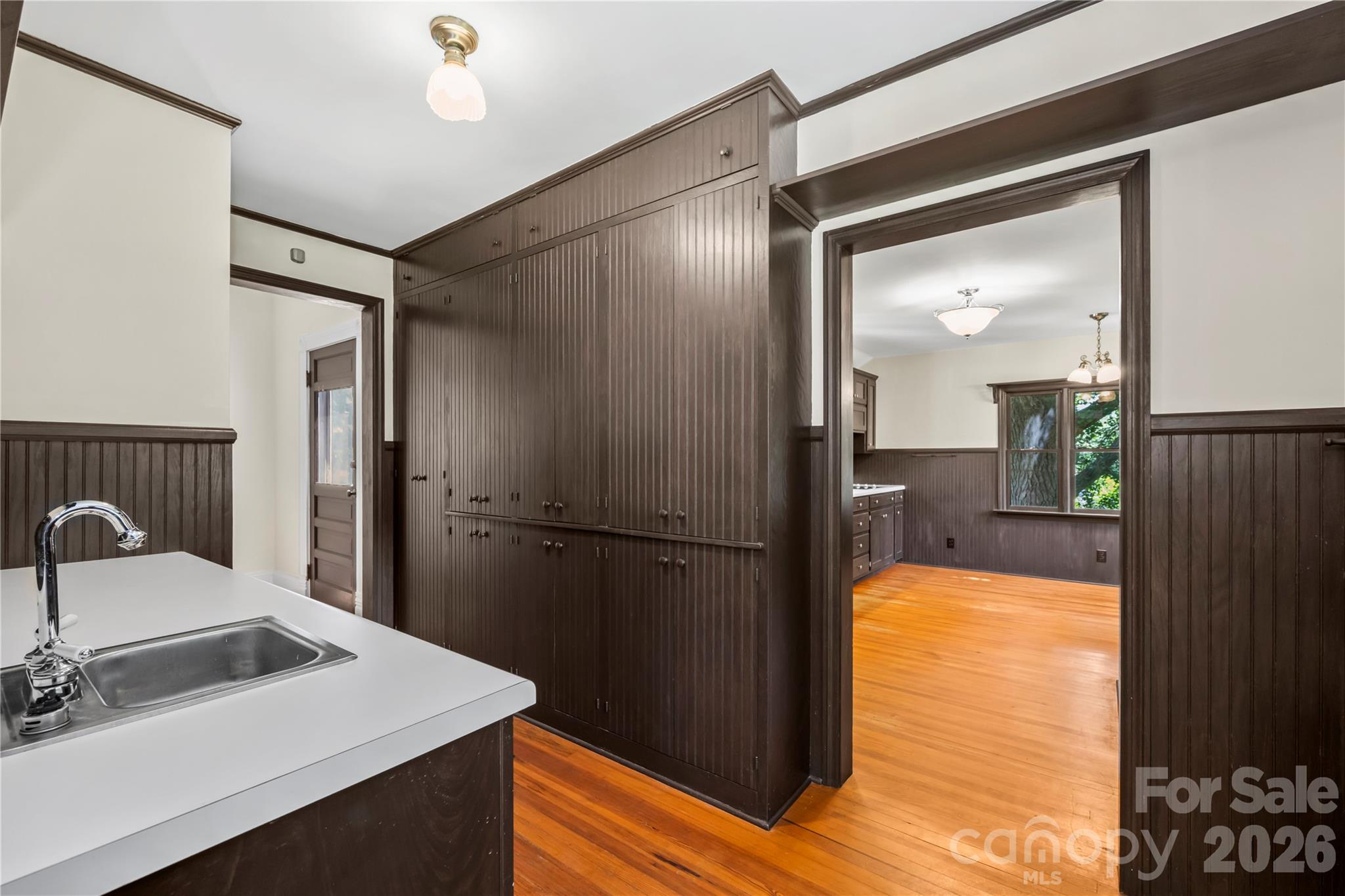 103 Hyde Avenue — Tryon