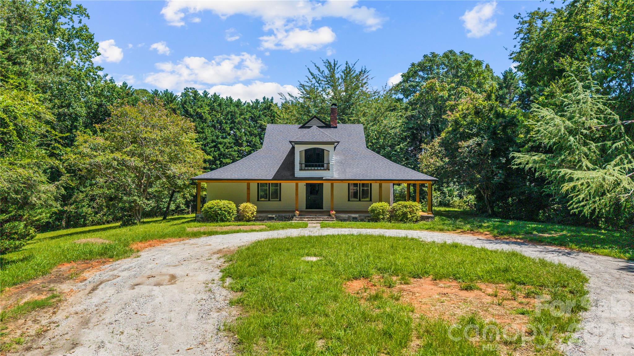 103 Hyde Avenue — Tryon