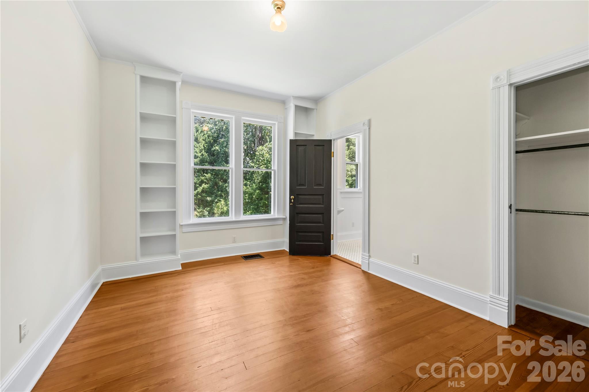 103 Hyde Avenue — Tryon