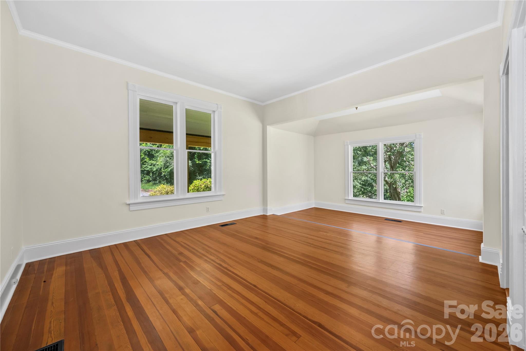 103 Hyde Avenue — Tryon