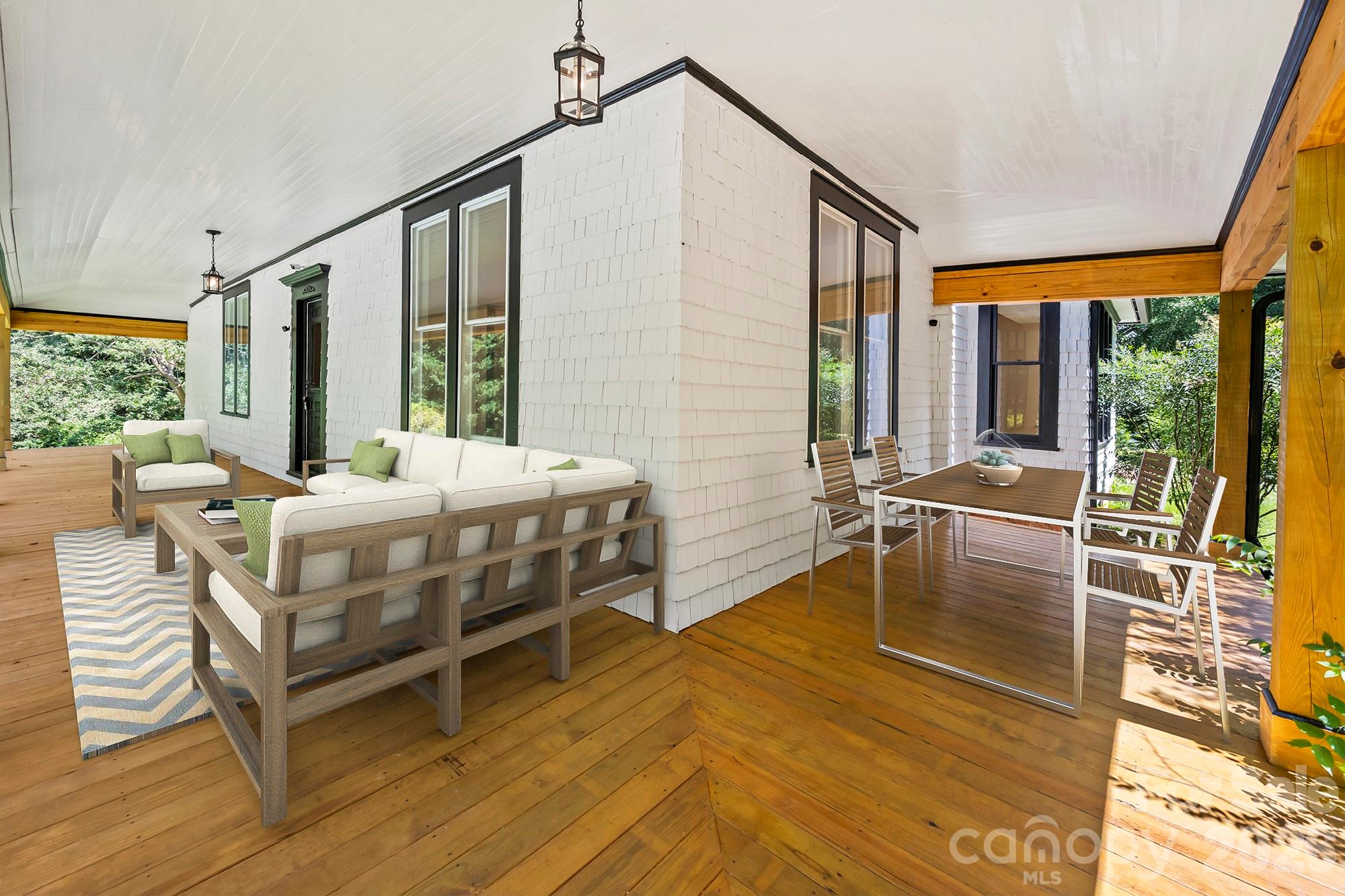 103 Hyde Avenue — Tryon