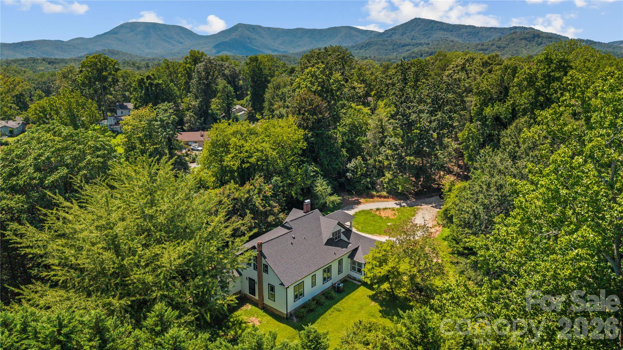 103 Hyde Avenue — Tryon