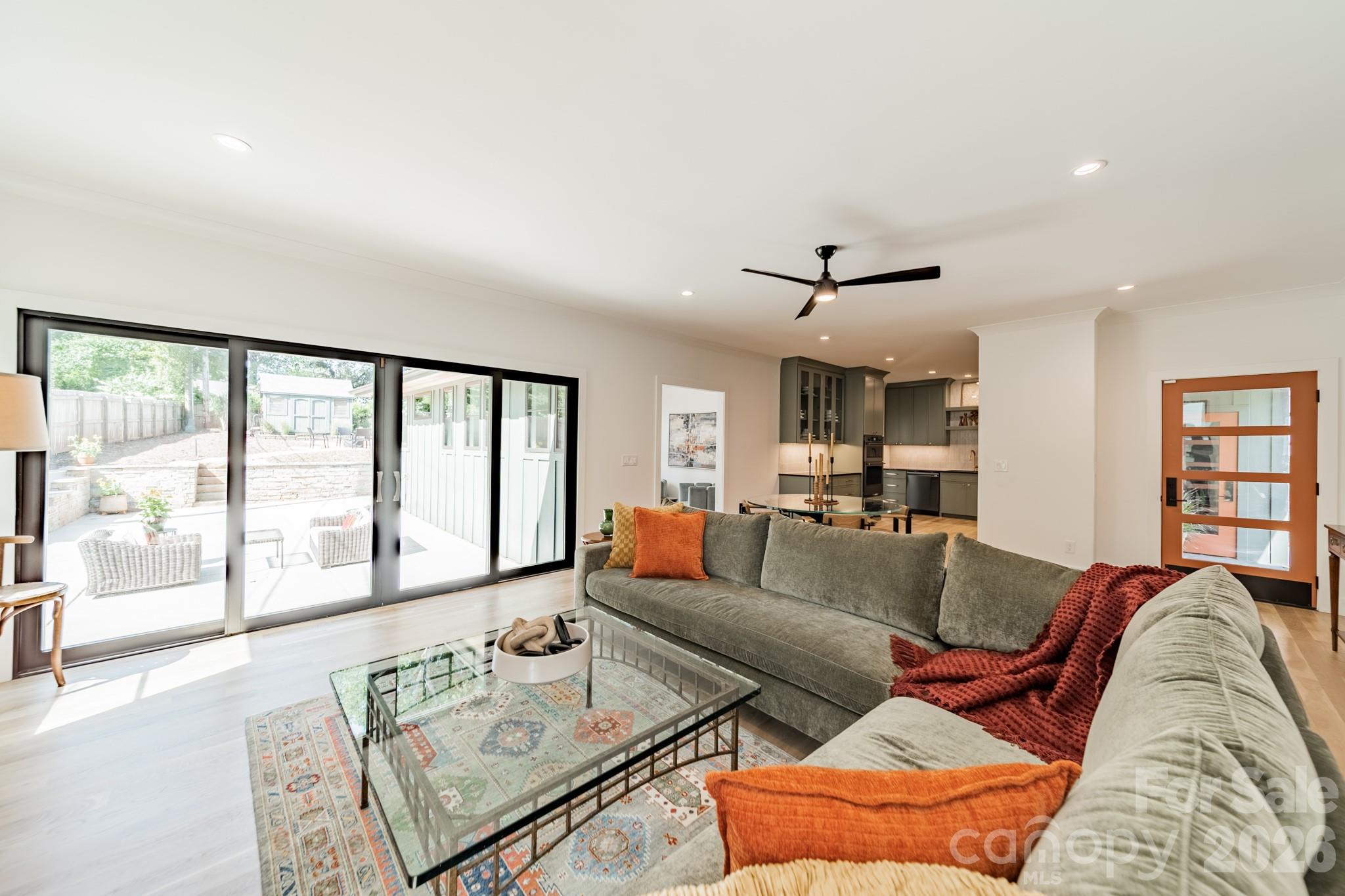 5546 Murrayhill Road — Charlotte