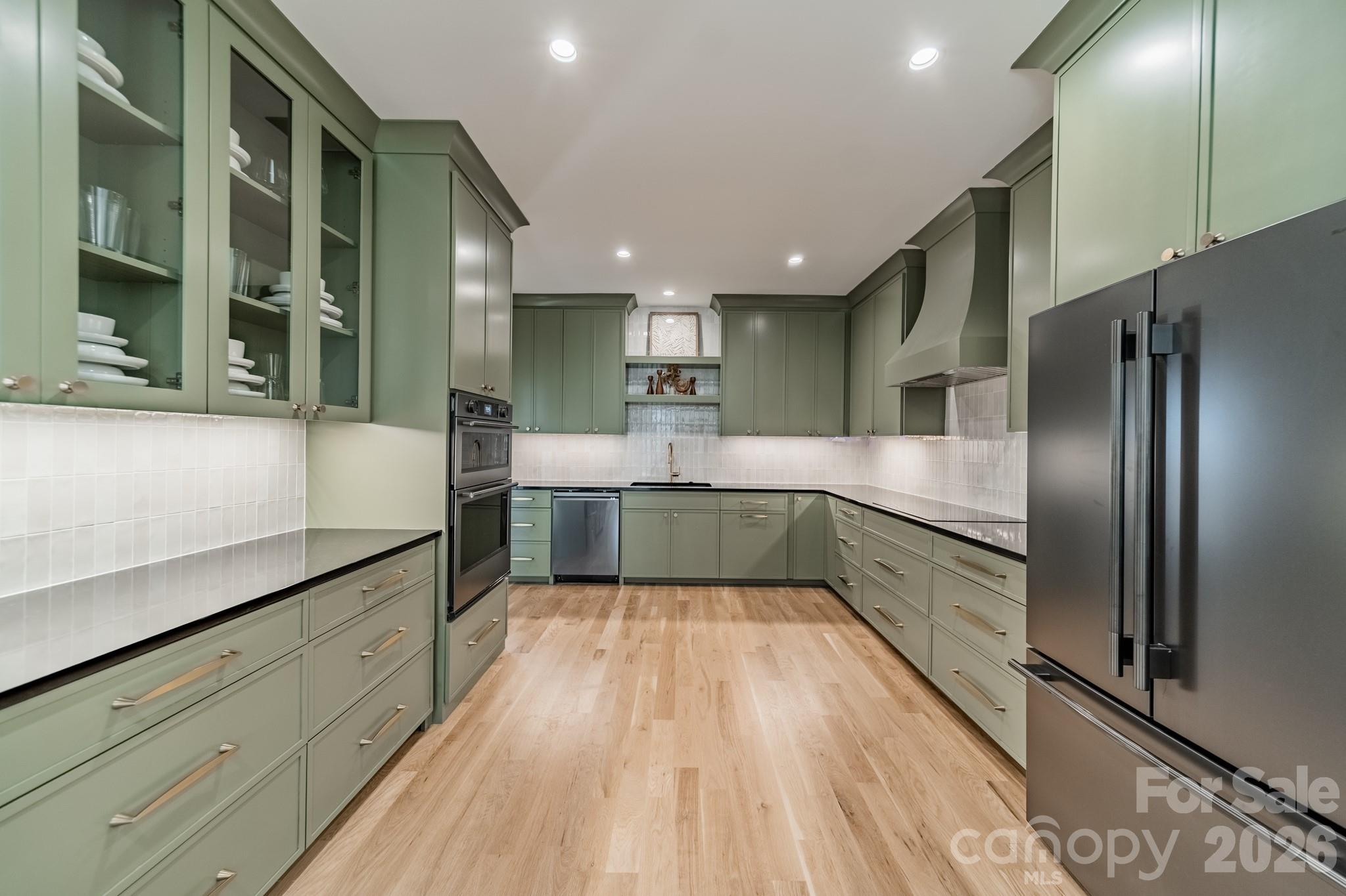 5546 Murrayhill Road — Charlotte