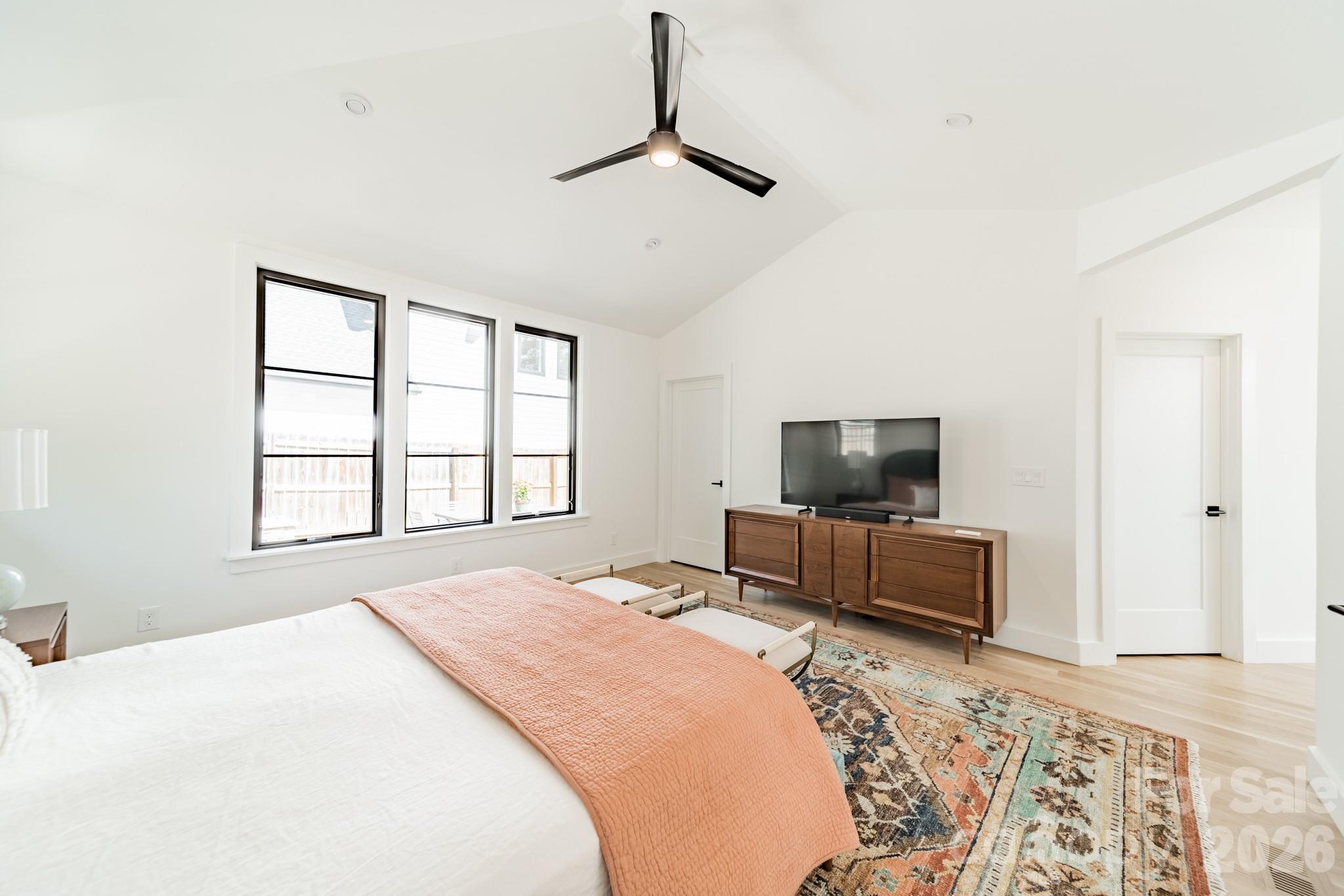5546 Murrayhill Road — Charlotte