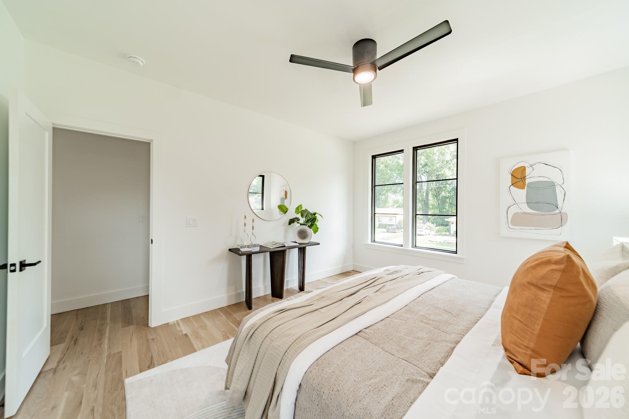 5546 Murrayhill Road — Charlotte
