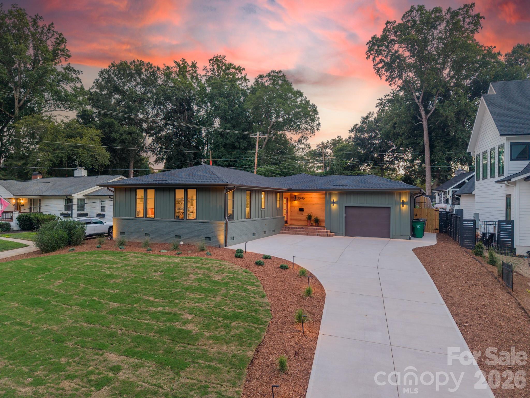 5546 Murrayhill Road — Charlotte