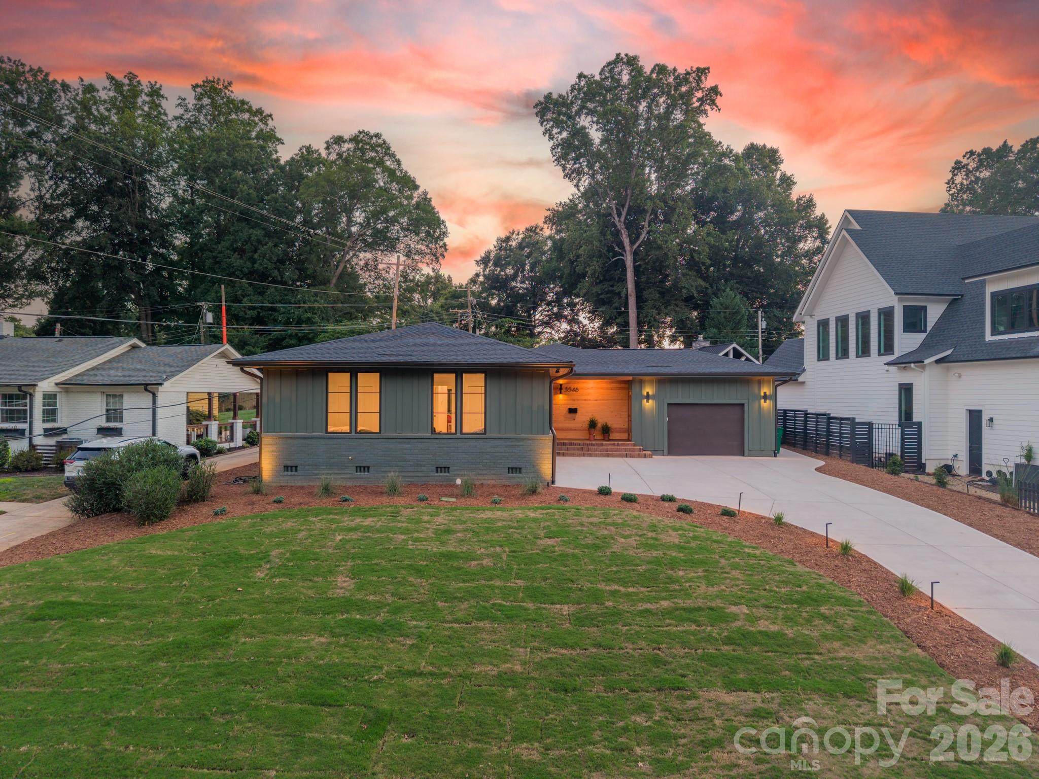 5546 Murrayhill Road — Charlotte