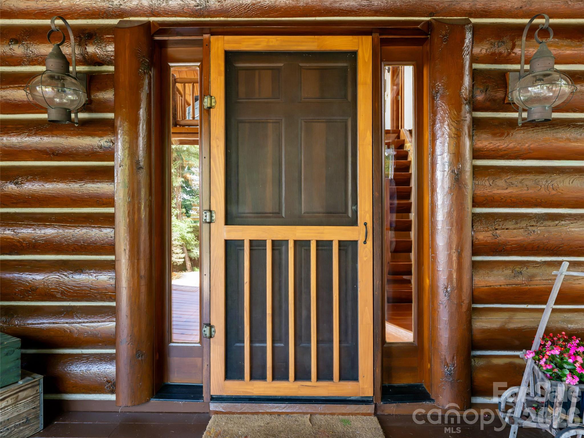 95 Splendor Ridge — Waynesville