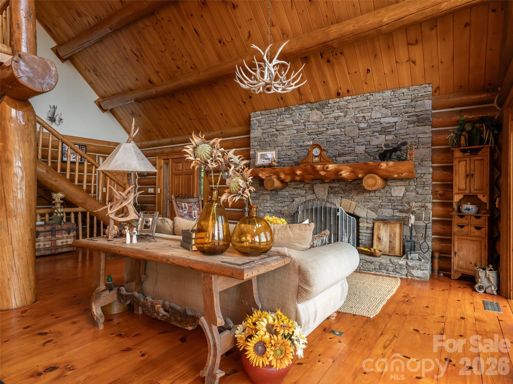 95 Splendor Ridge — Waynesville
