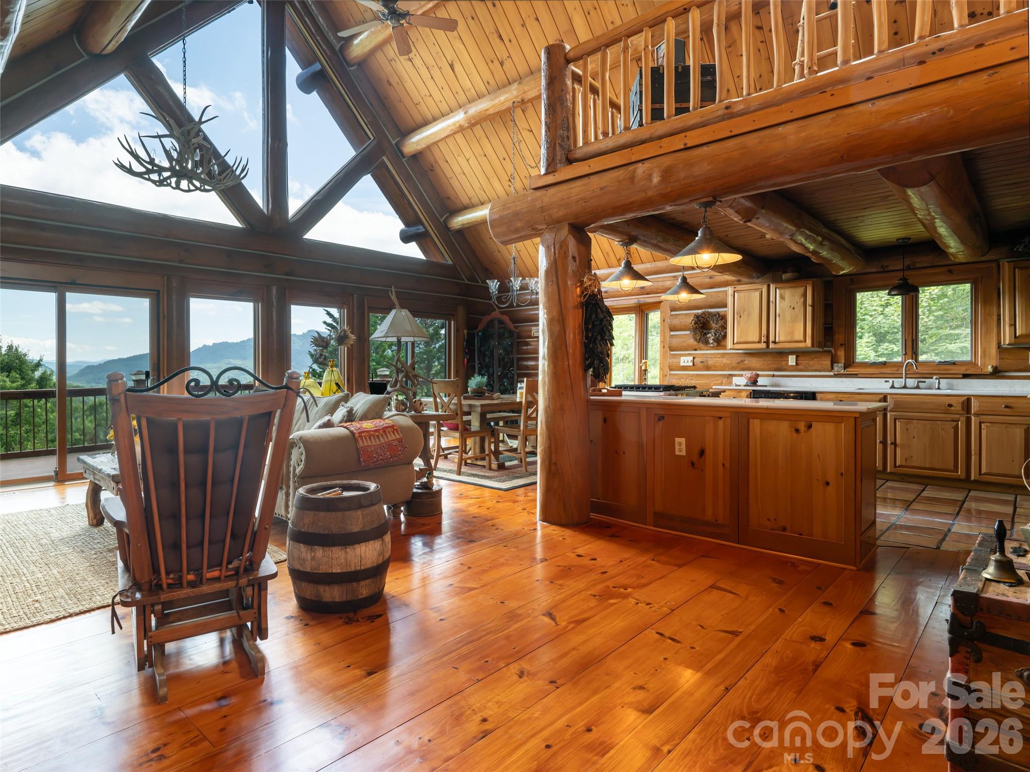 95 Splendor Ridge — Waynesville