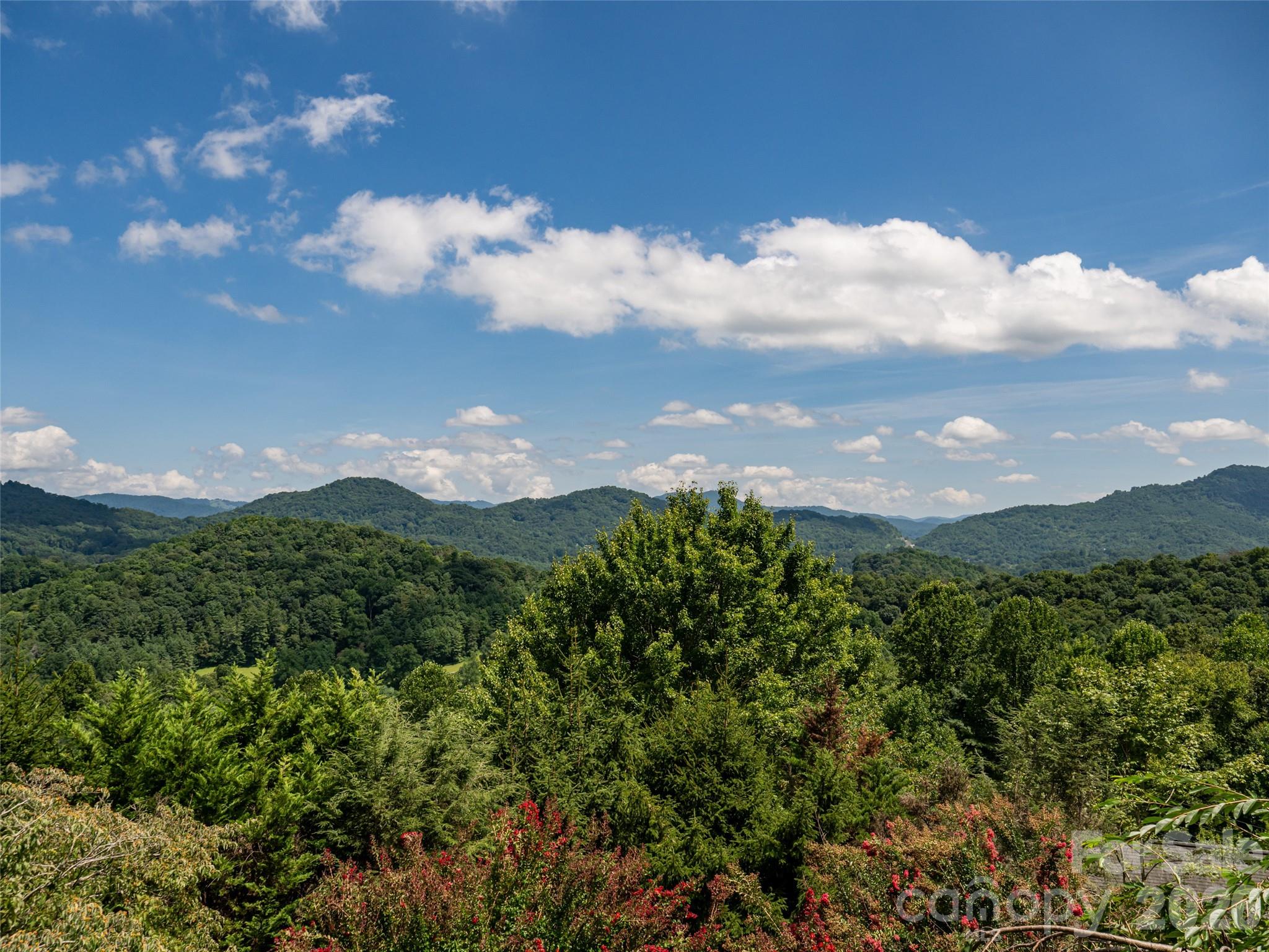 95 Splendor Ridge — Waynesville