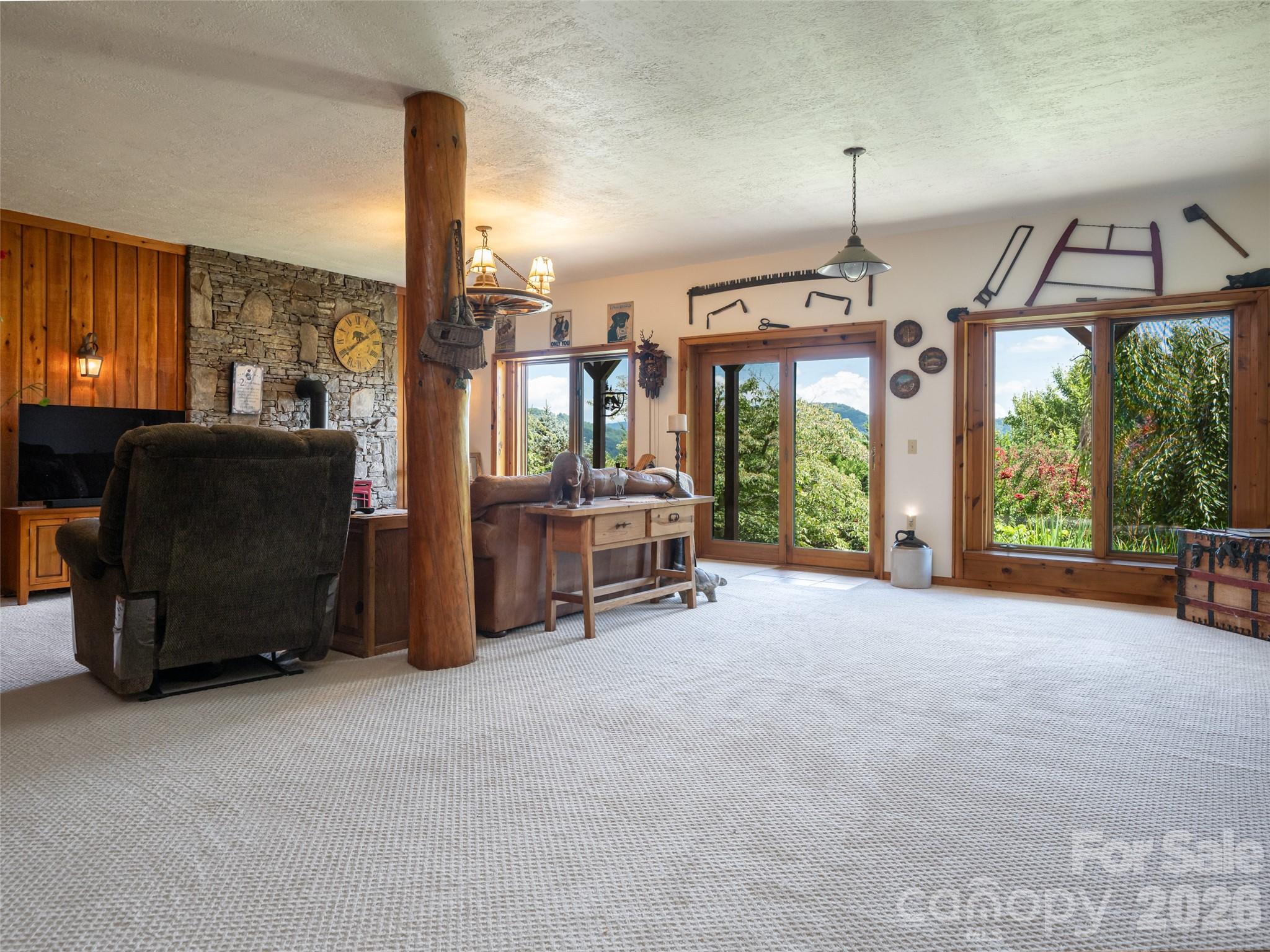 95 Splendor Ridge — Waynesville