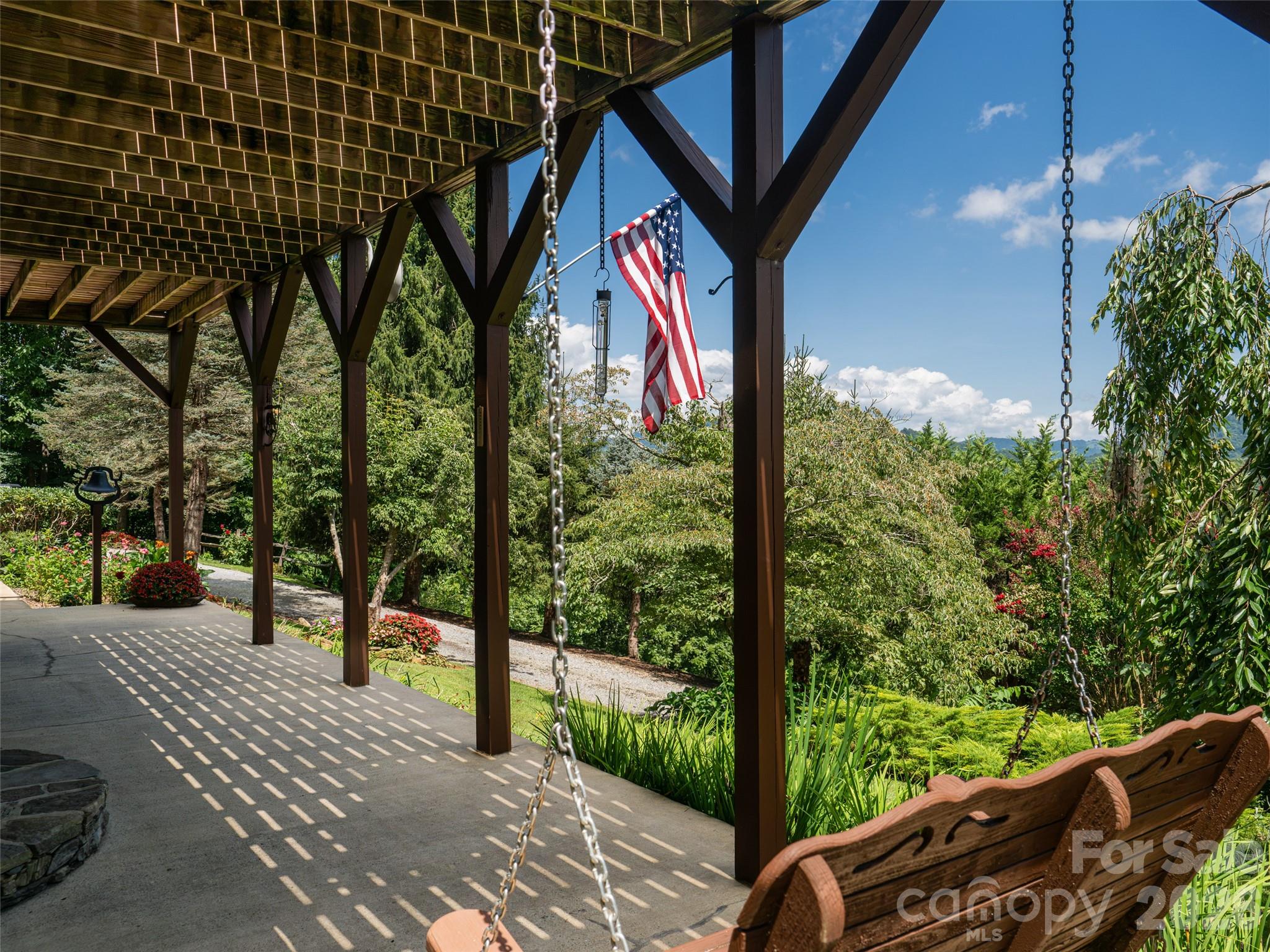 95 Splendor Ridge — Waynesville
