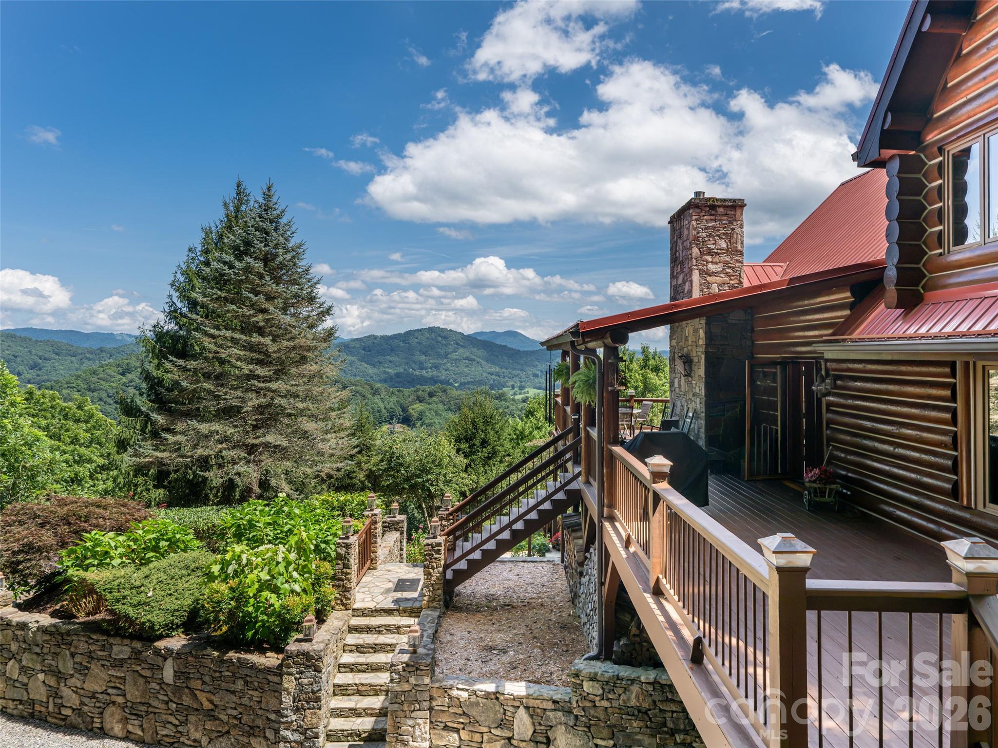 95 Splendor Ridge — Waynesville