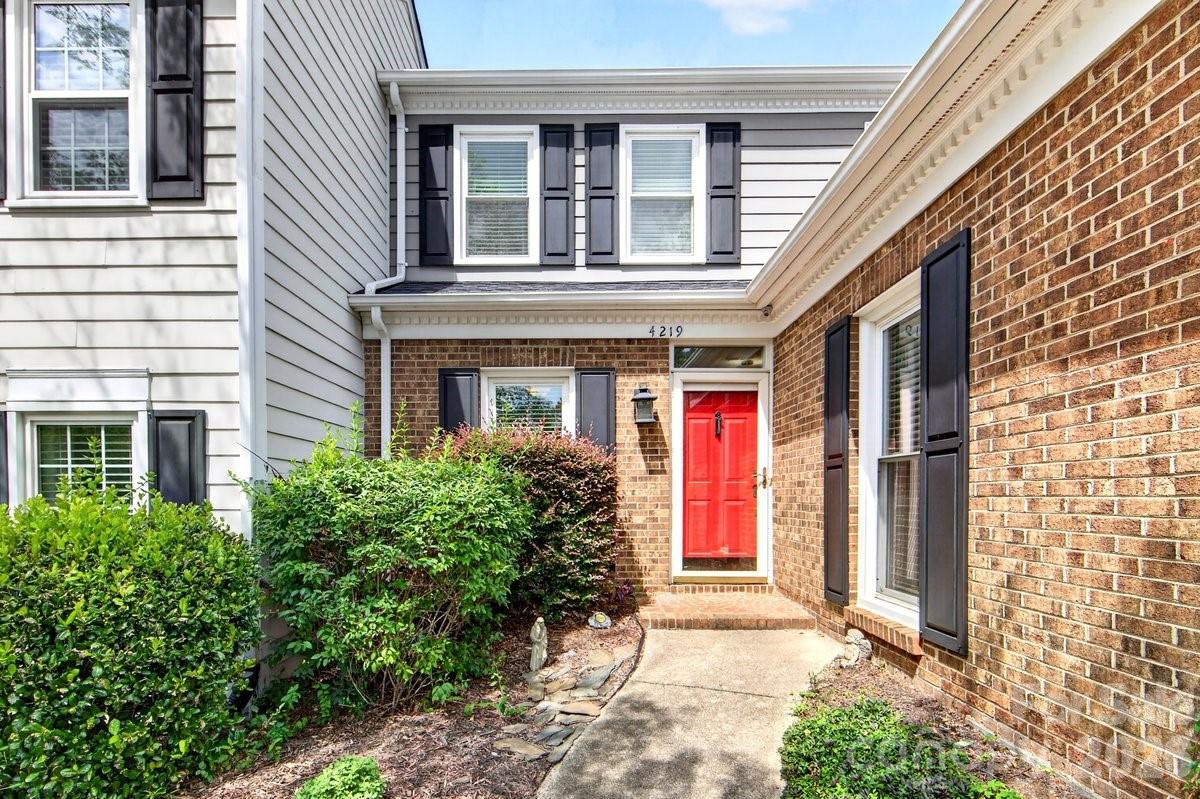 4219 Blacktree Lane — Charlotte