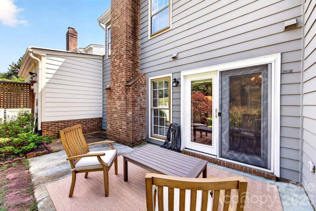 4219 Blacktree Lane — Charlotte