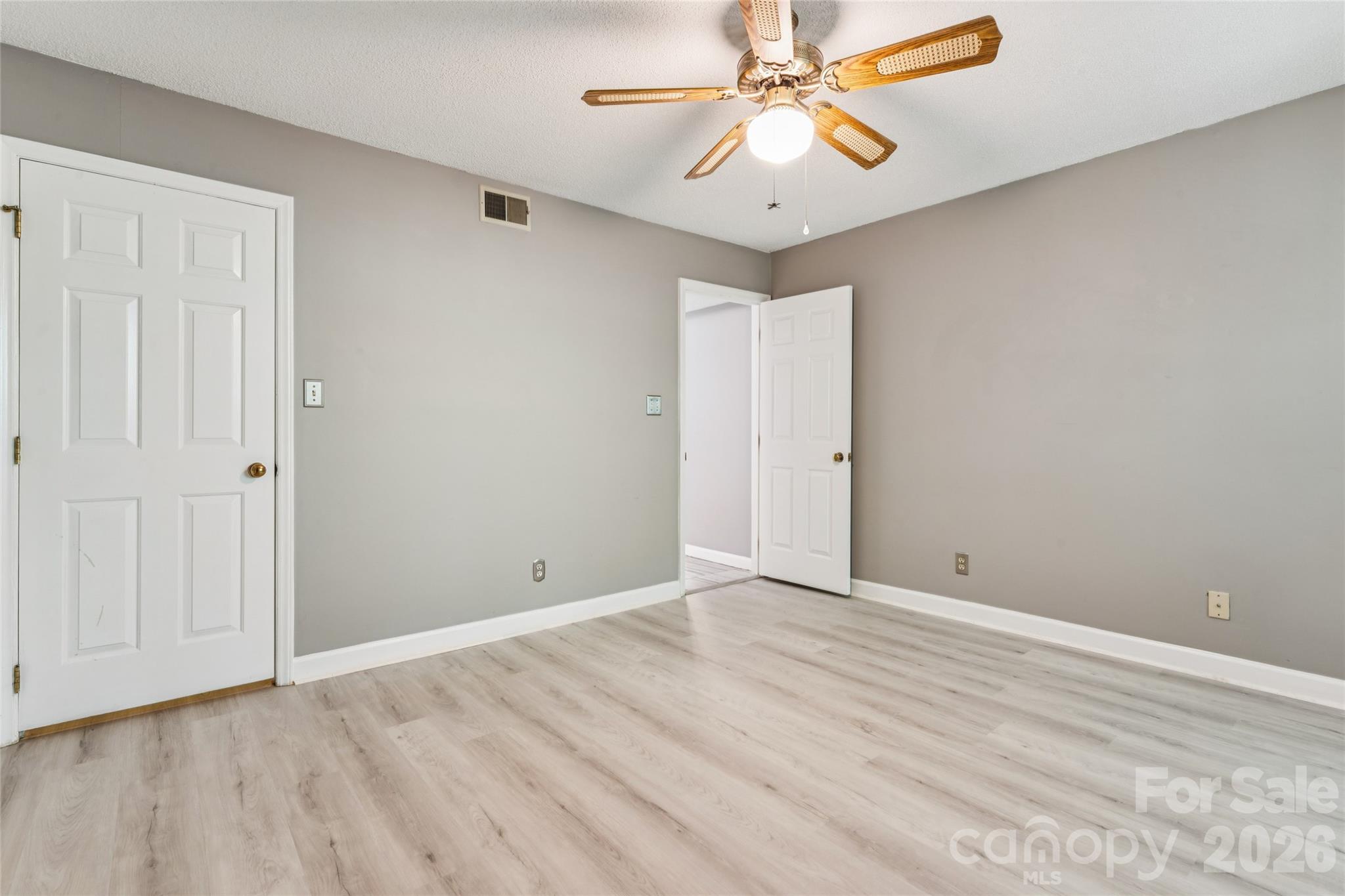 7407 Ashfield Court — Charlotte