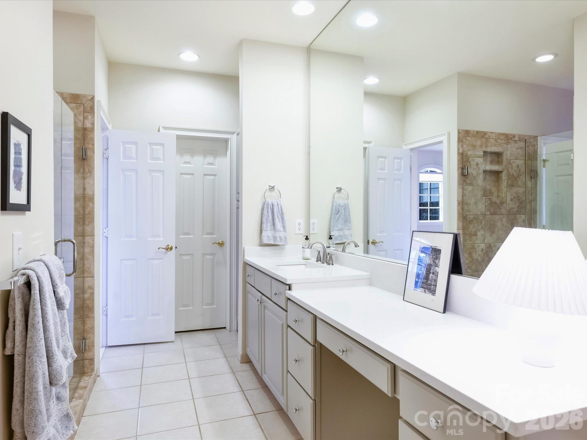 306 Wendover Heights Circle — Charlotte