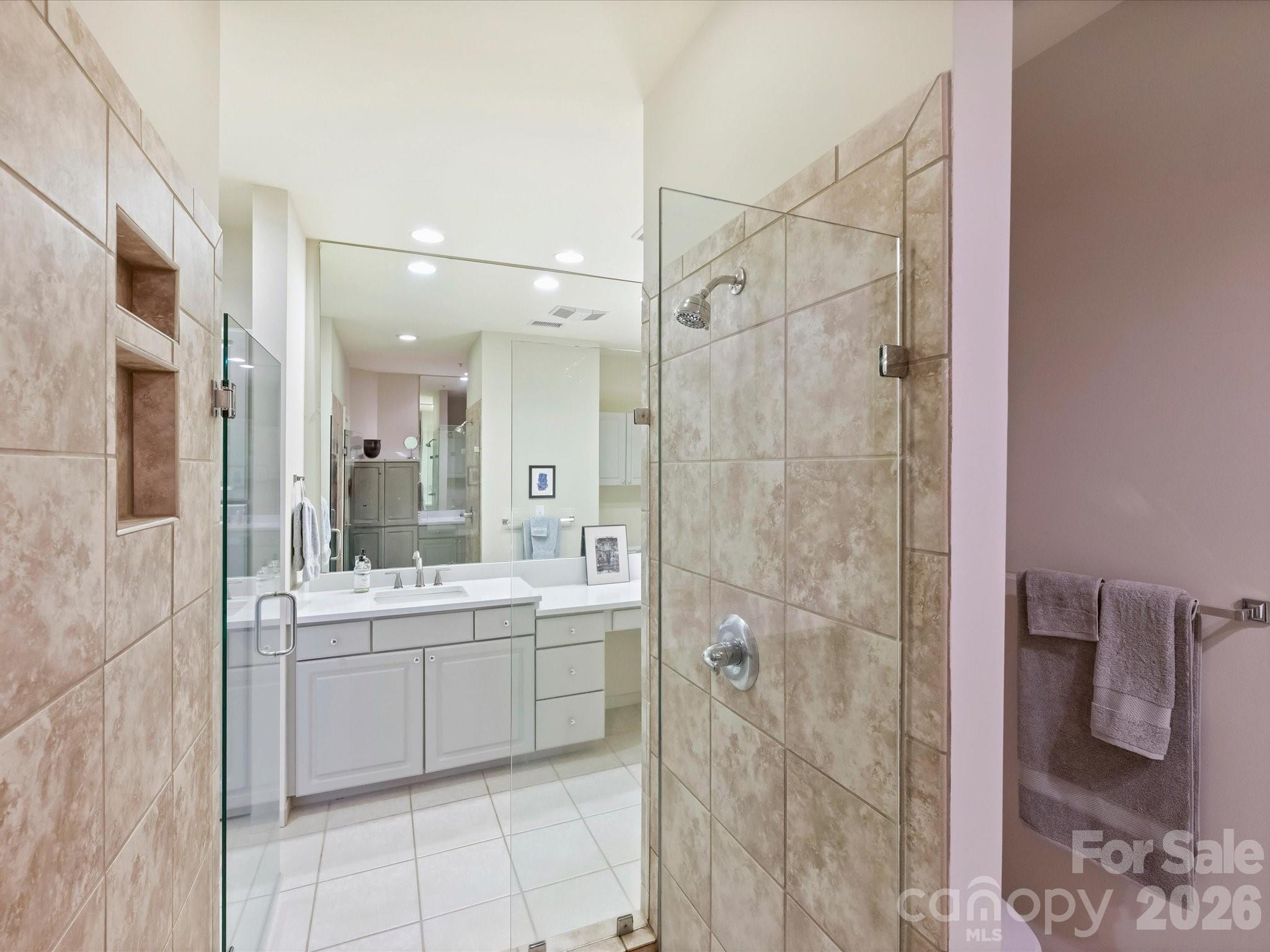 306 Wendover Heights Circle — Charlotte