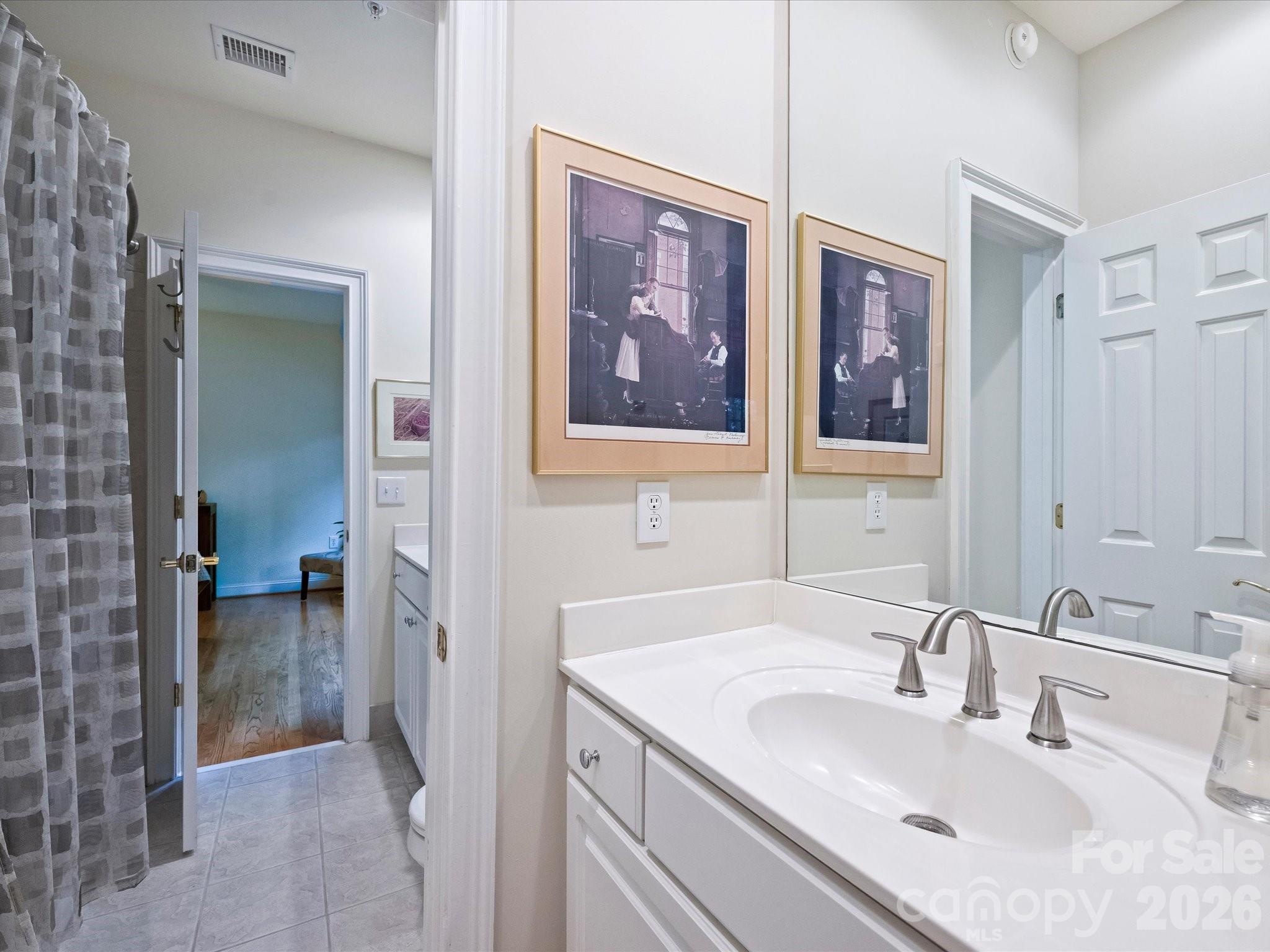 306 Wendover Heights Circle — Charlotte