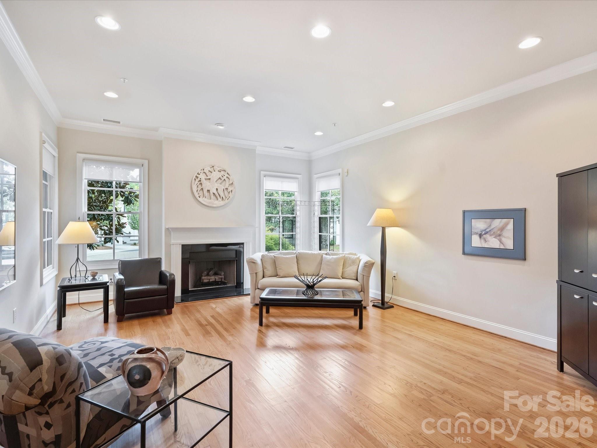 306 Wendover Heights Circle — Charlotte