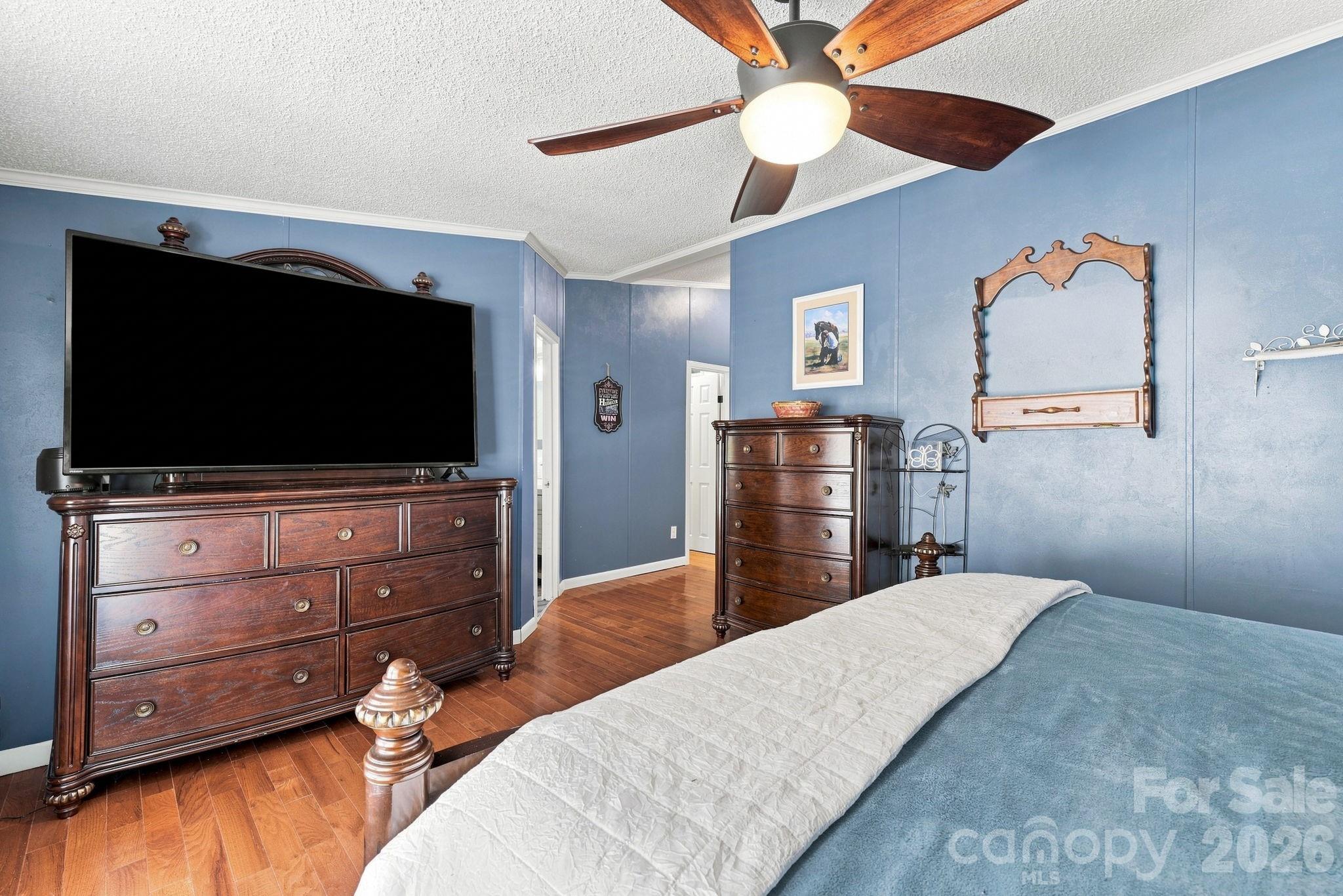 4 Sunset Farms Road — Whittier