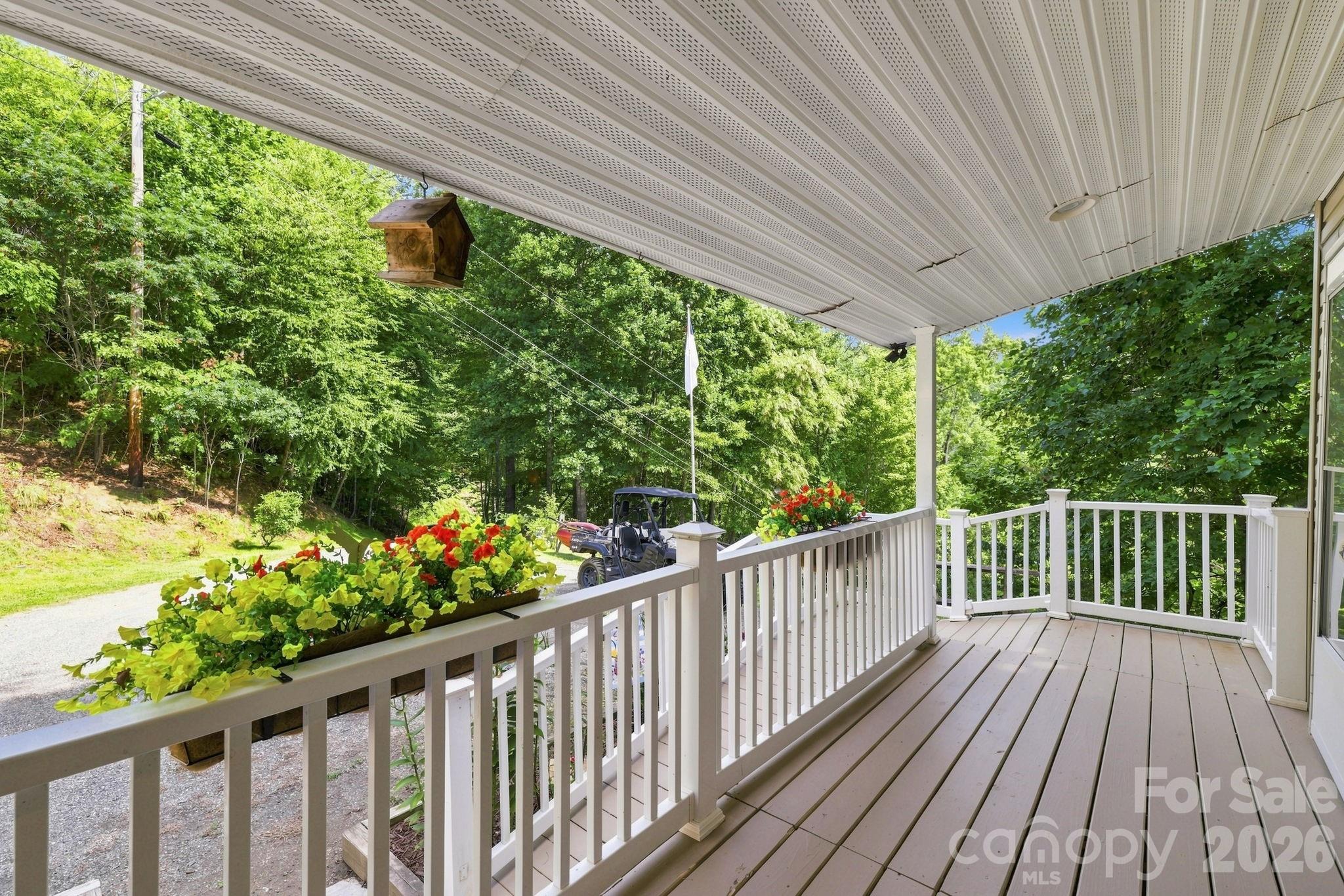 4 Sunset Farms Road — Whittier