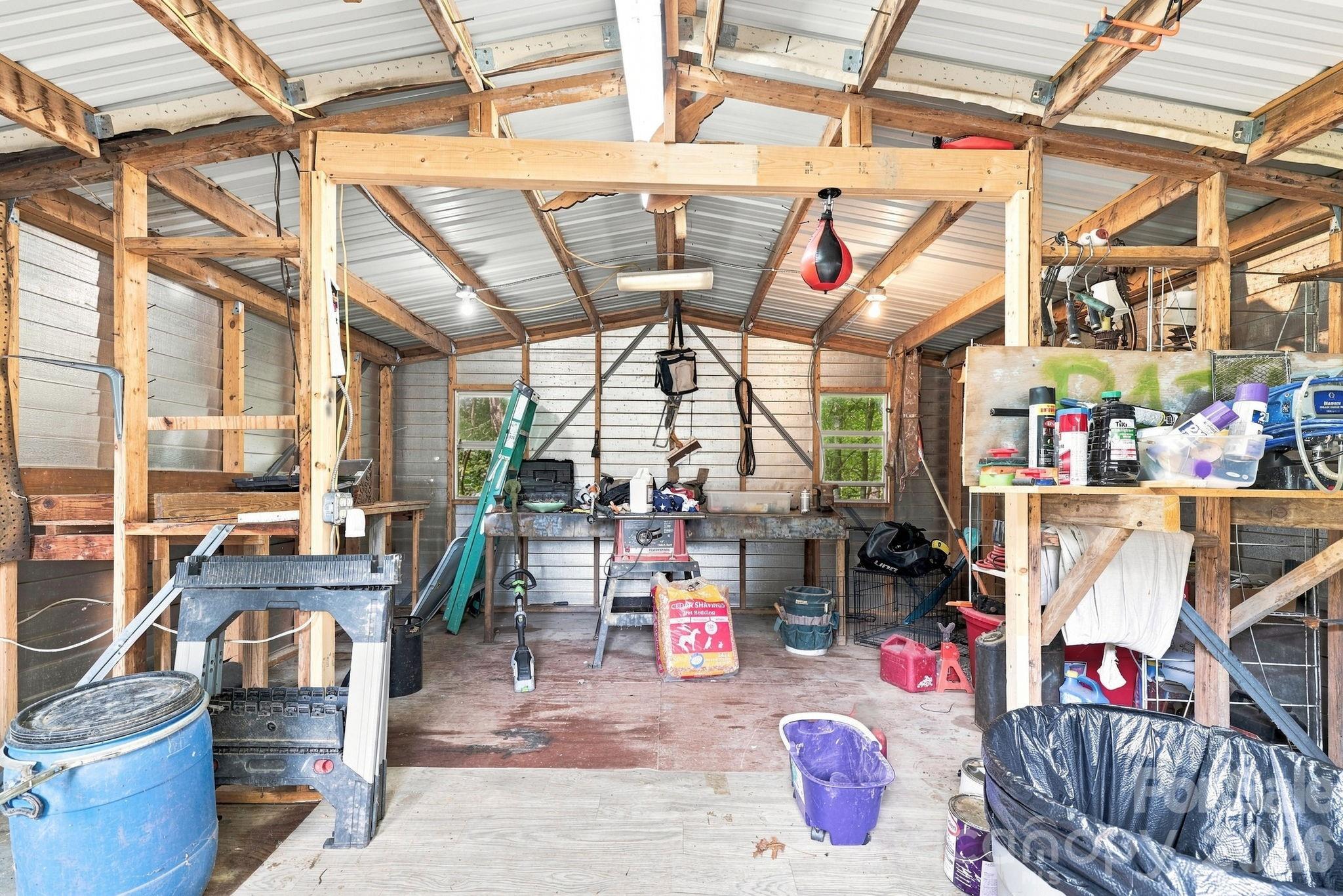 4 Sunset Farms Road — Whittier