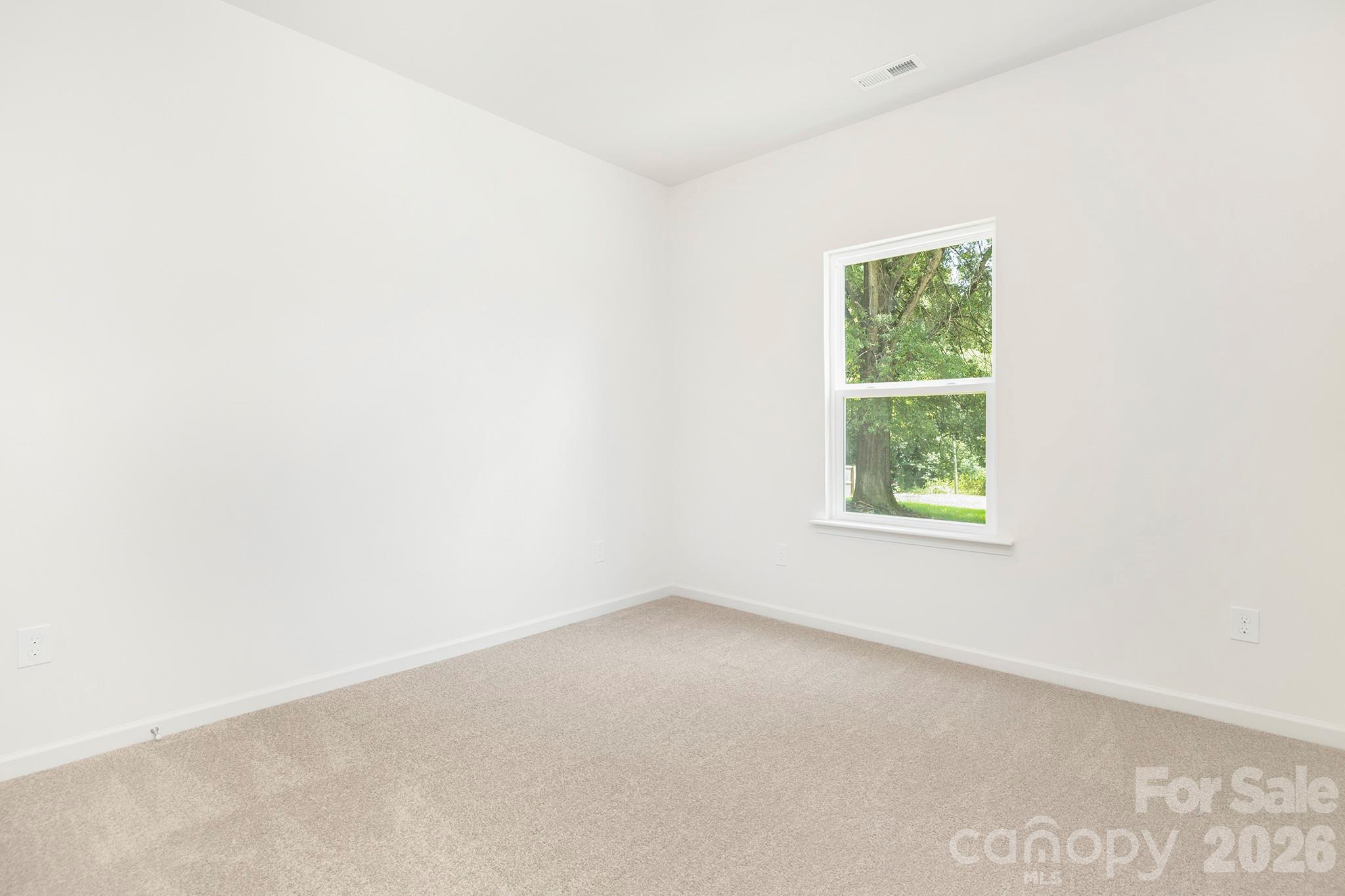 613 E Ratchford Avenue — Gastonia
