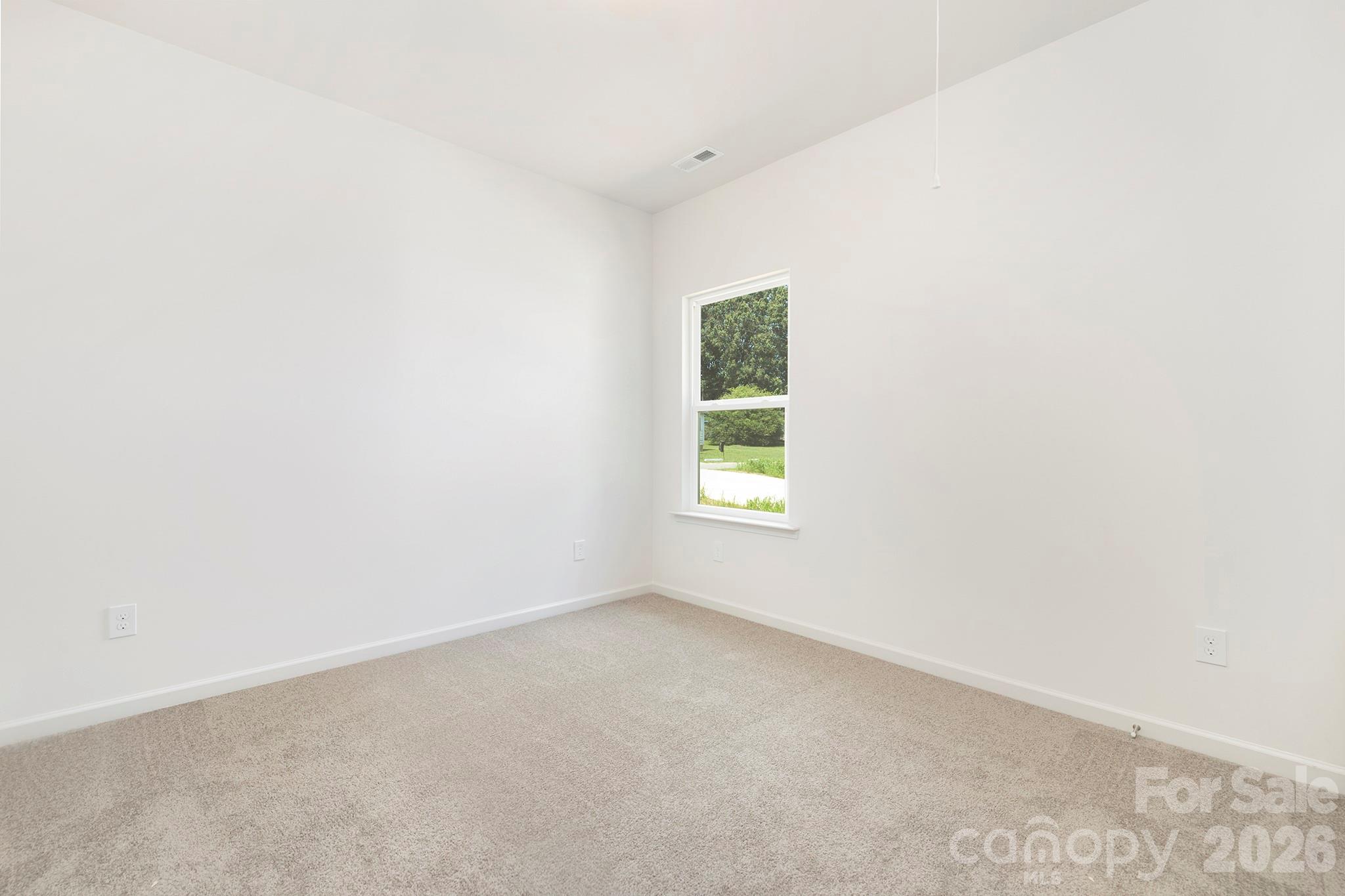 613 E Ratchford Avenue — Gastonia